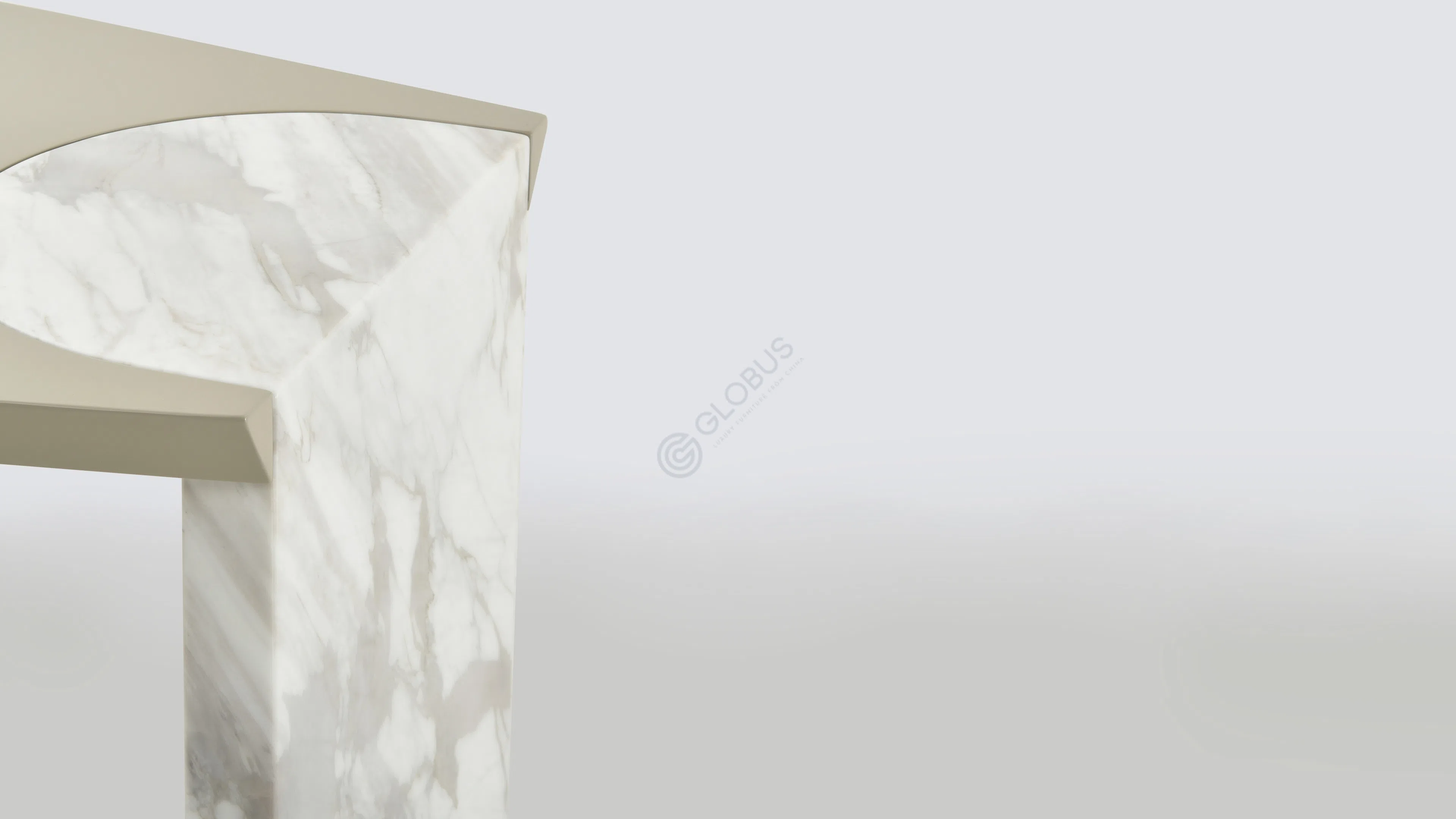 Стол для кабинета Xenaro