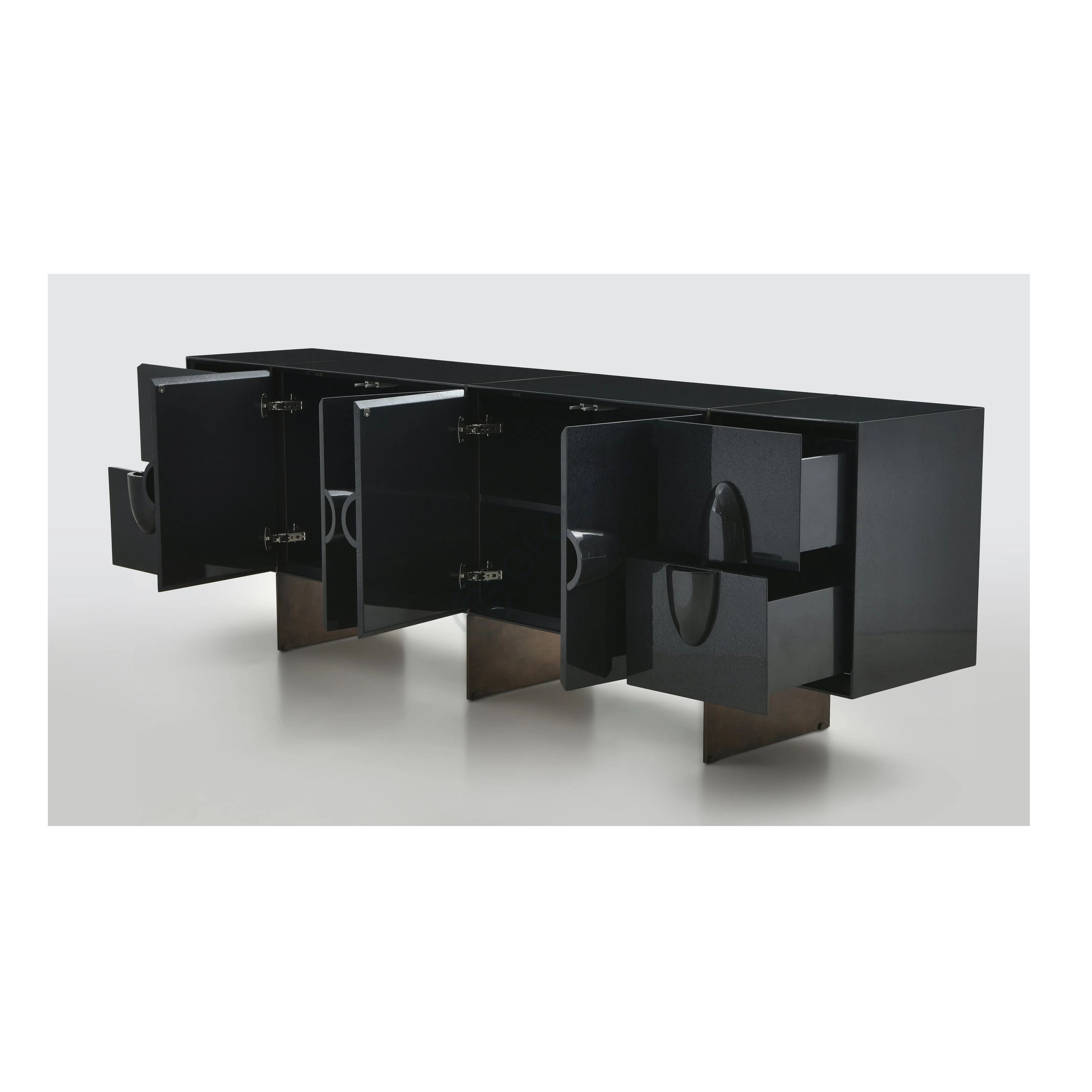 Буфет BRIAN THOREEN Rubber