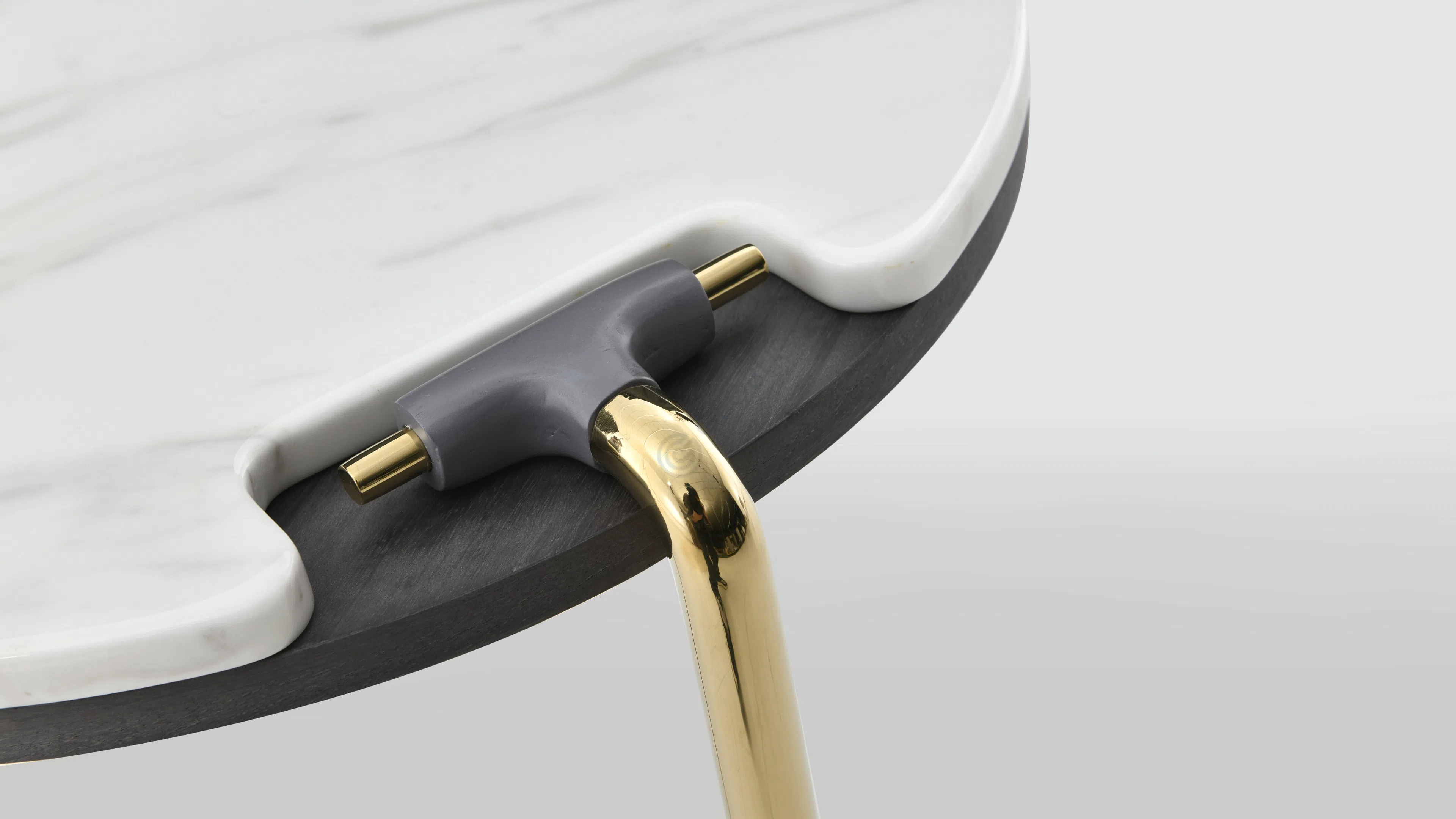 Угловой столик TURRI Blues