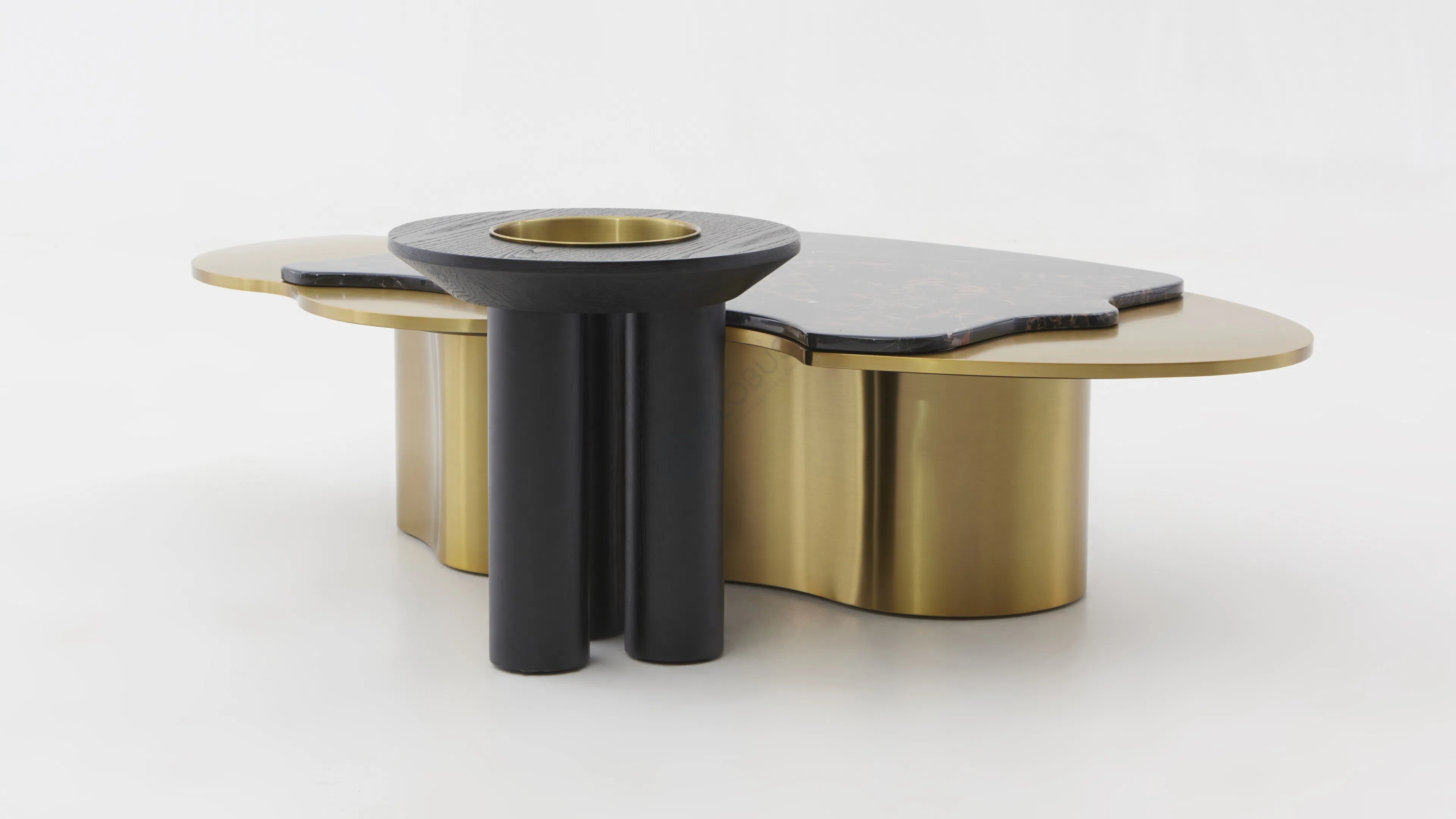 Журнальный столик Reinto