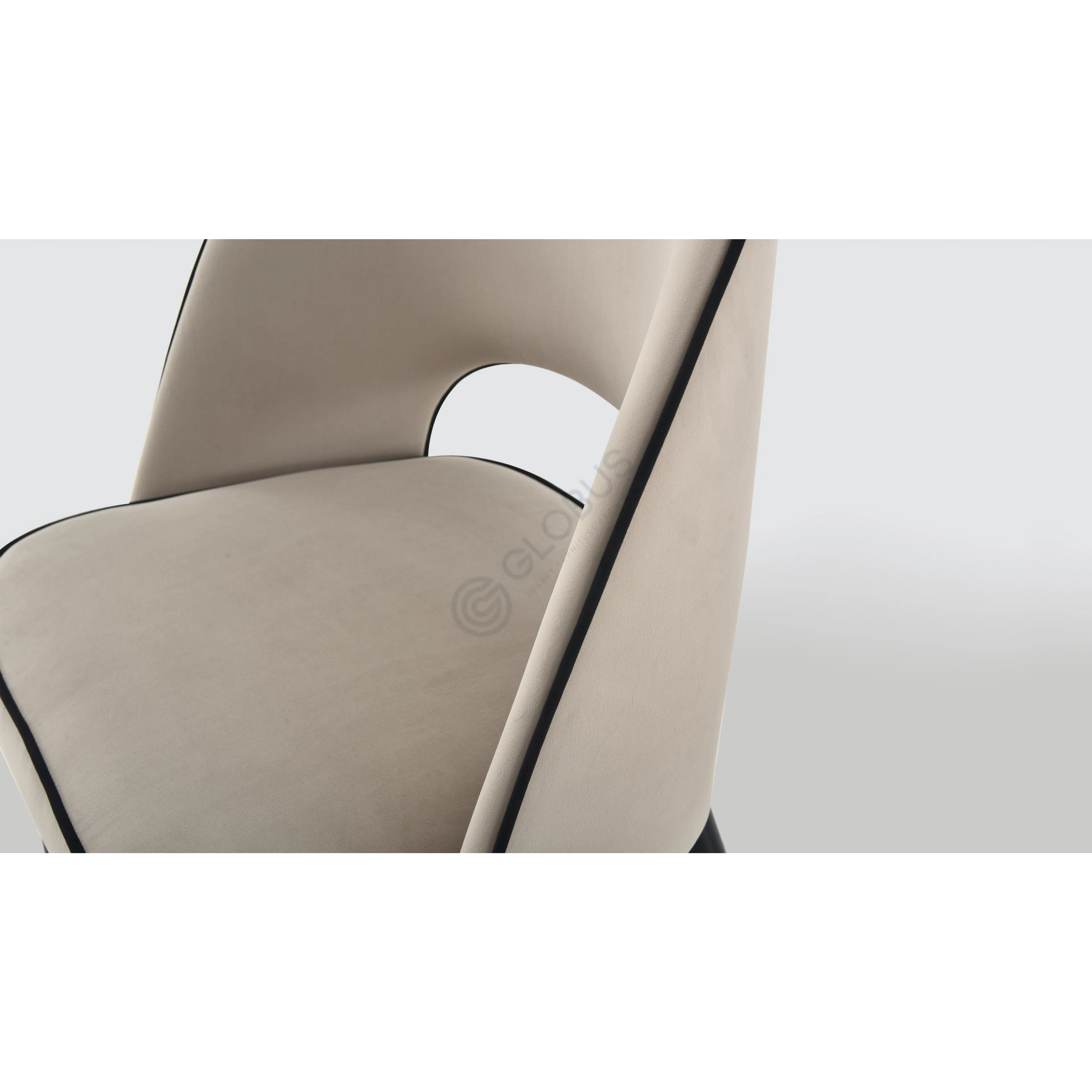 Обеденный стул EICHHOLTZ Cliff