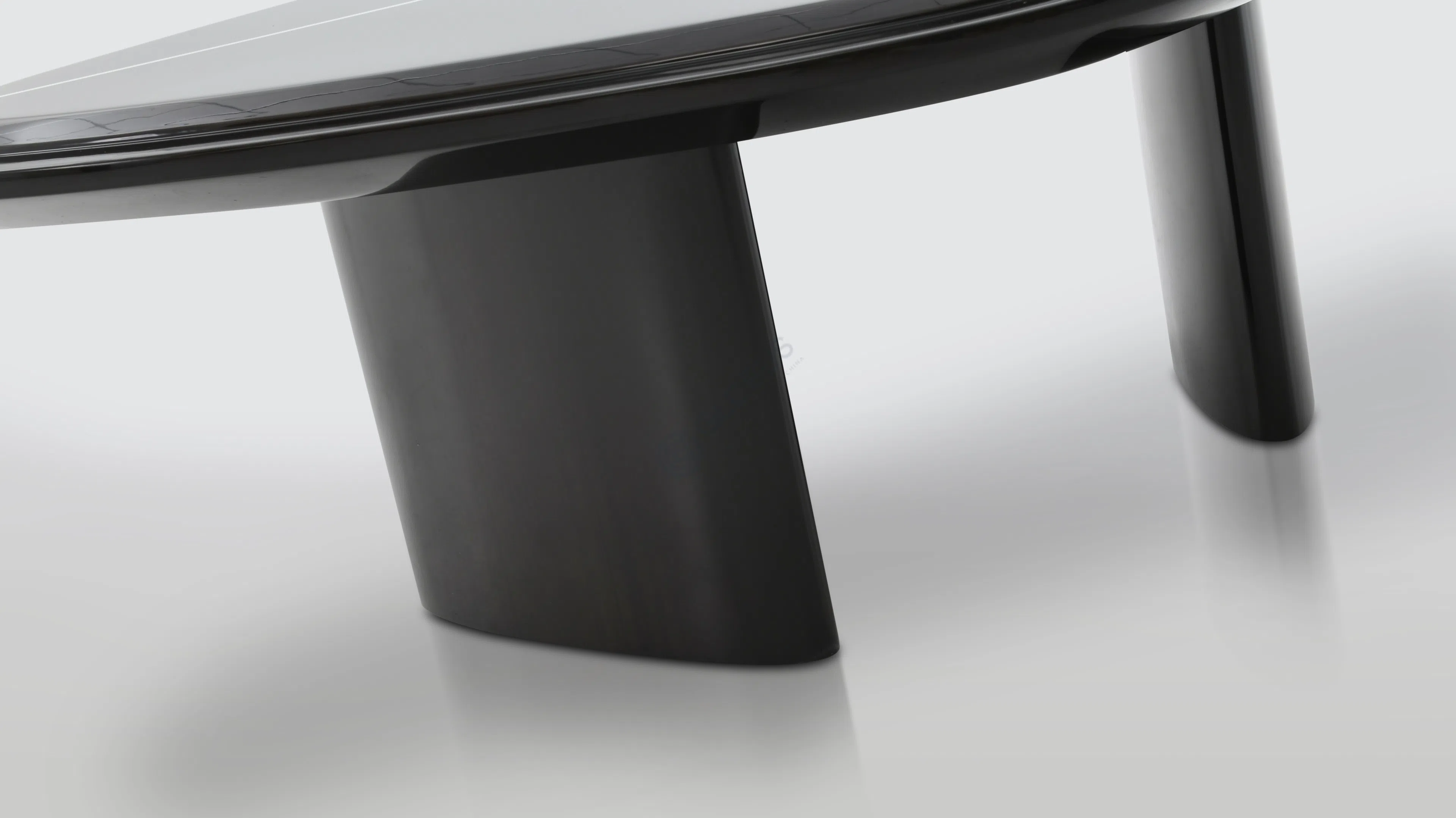 Журнальный столик Selmoira