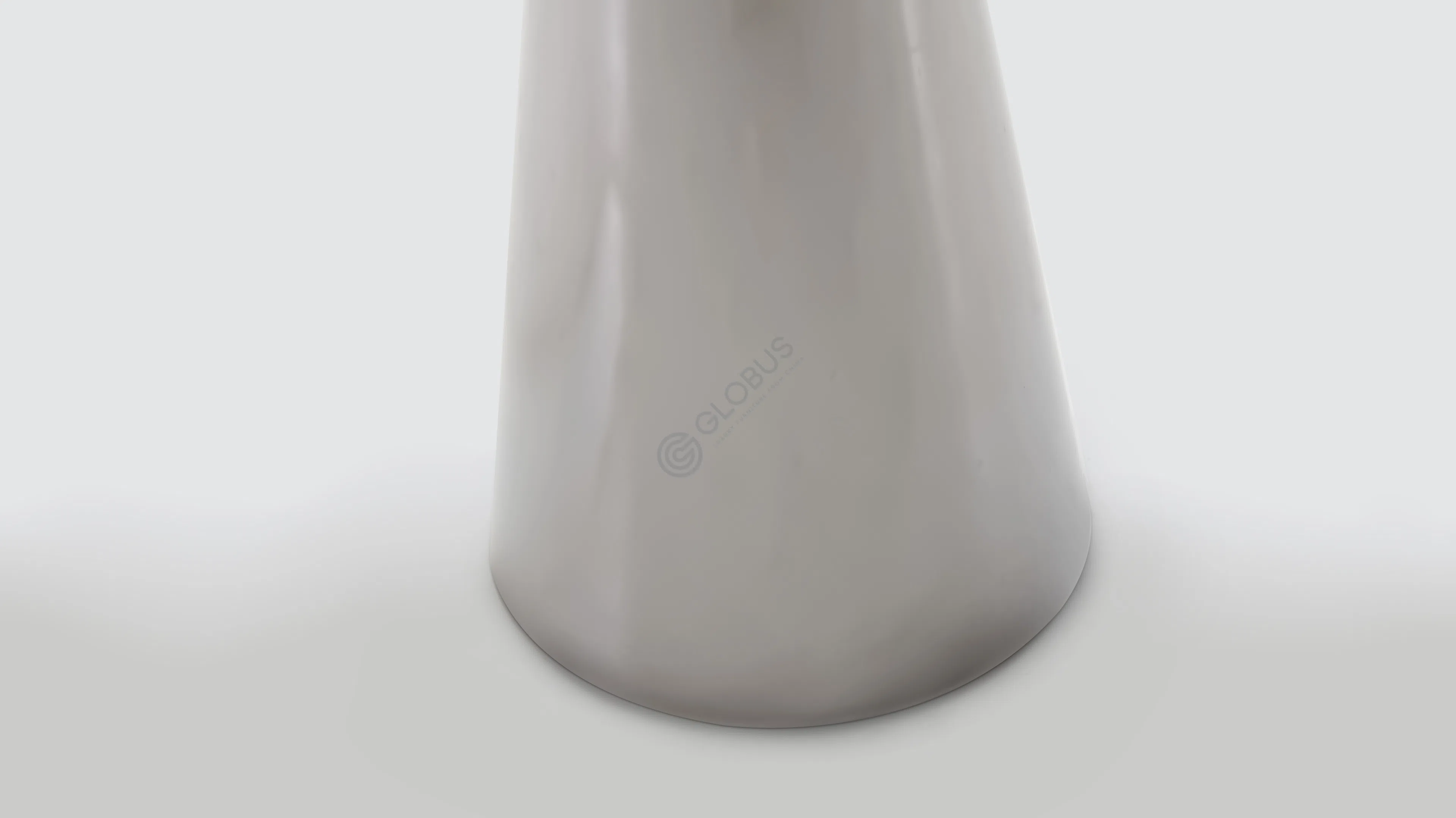 Угловой столик PEDRALI Ikon 865V