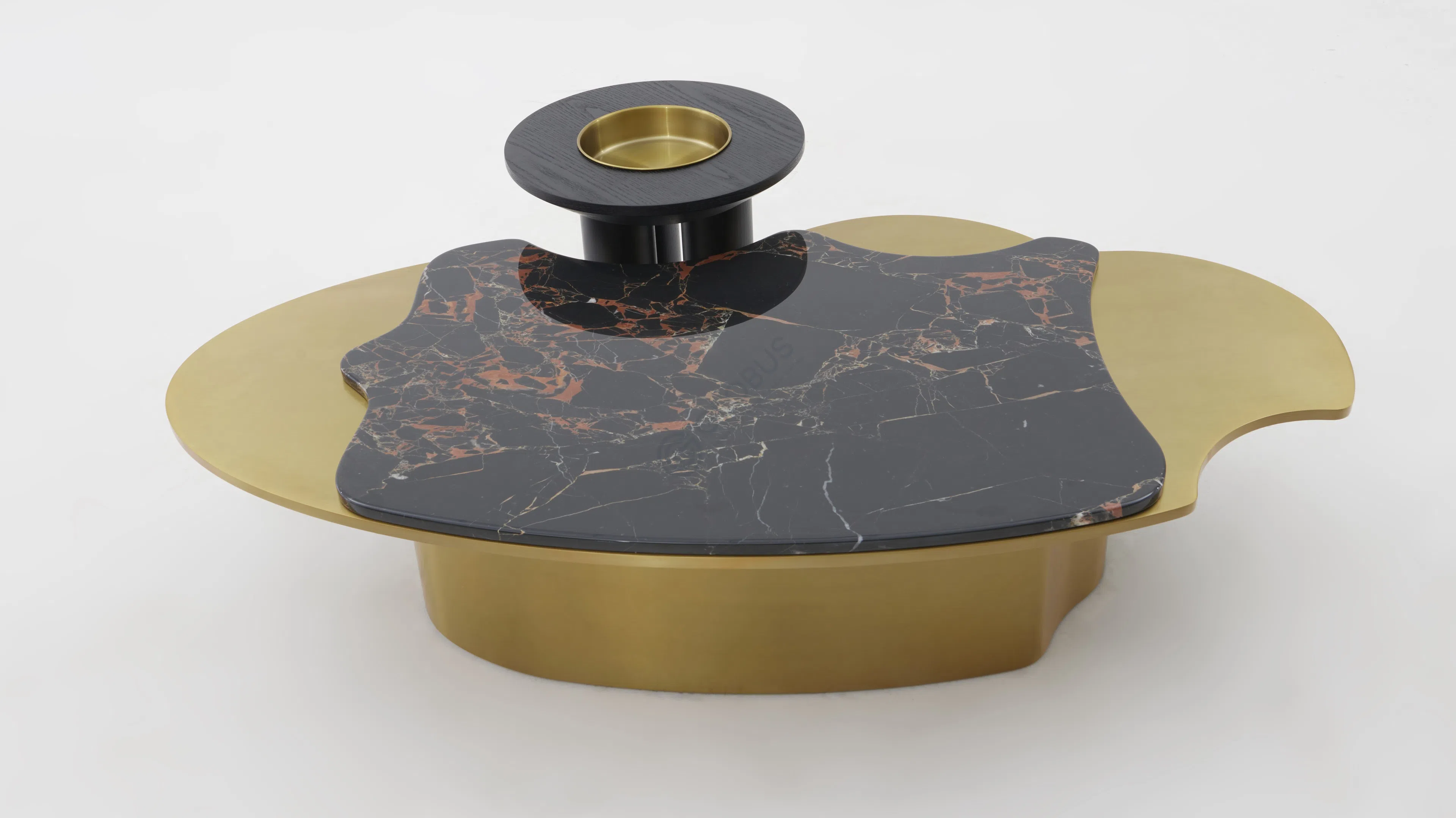 Журнальный столик Reinto