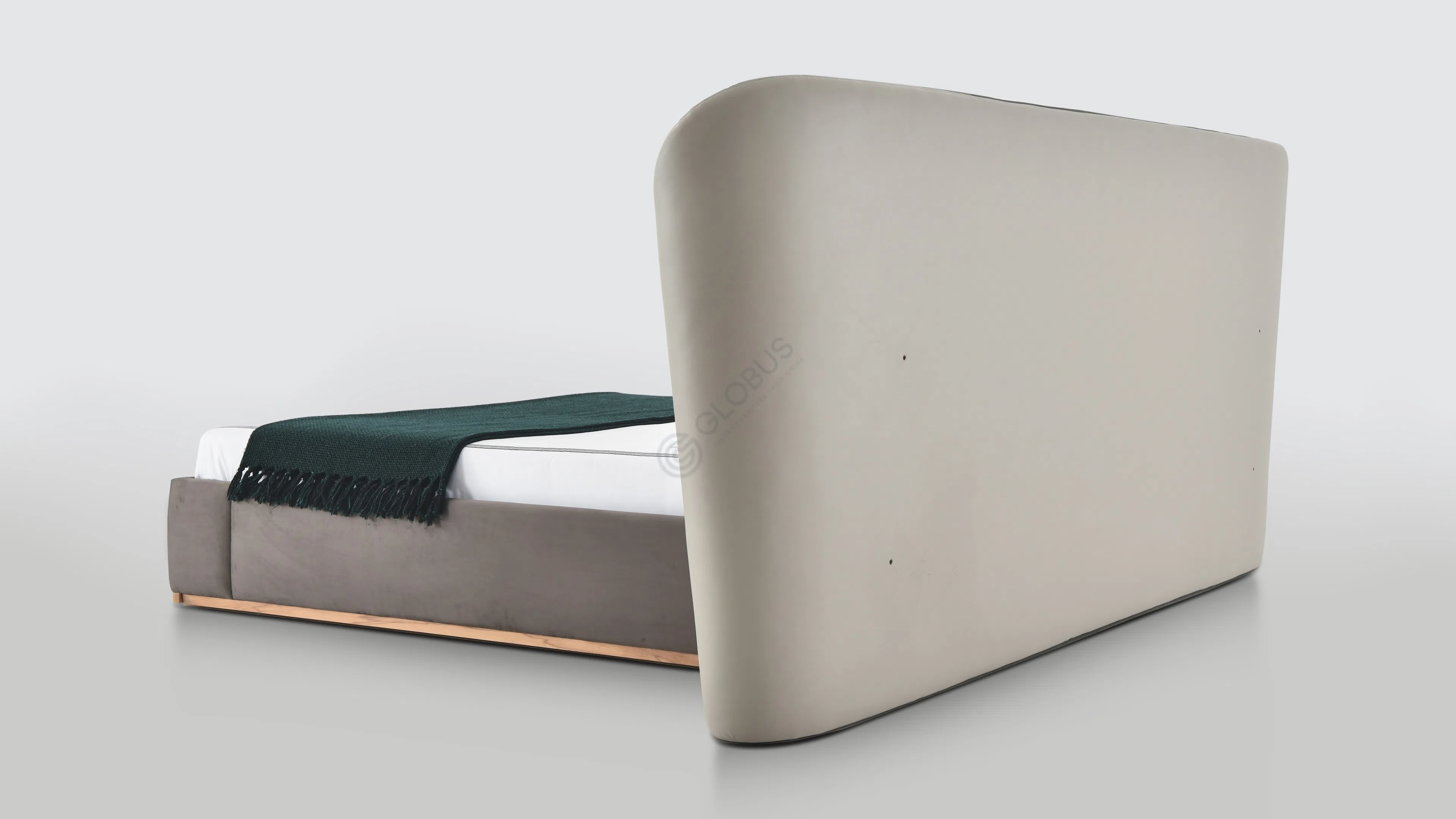 Кровать VISIONNAIRE Plaza