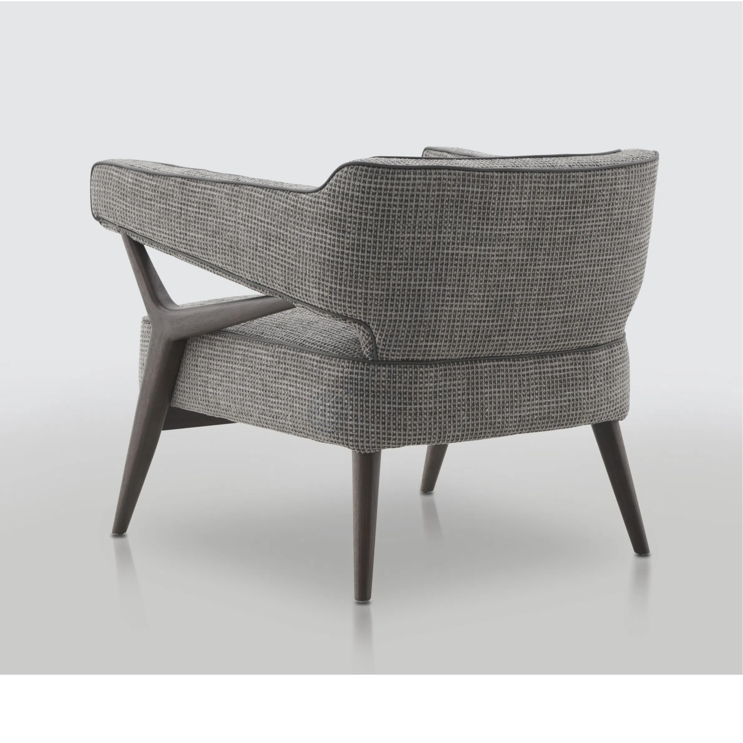 Кресло STUDIO VAN DEN AKKER The Wallace Club