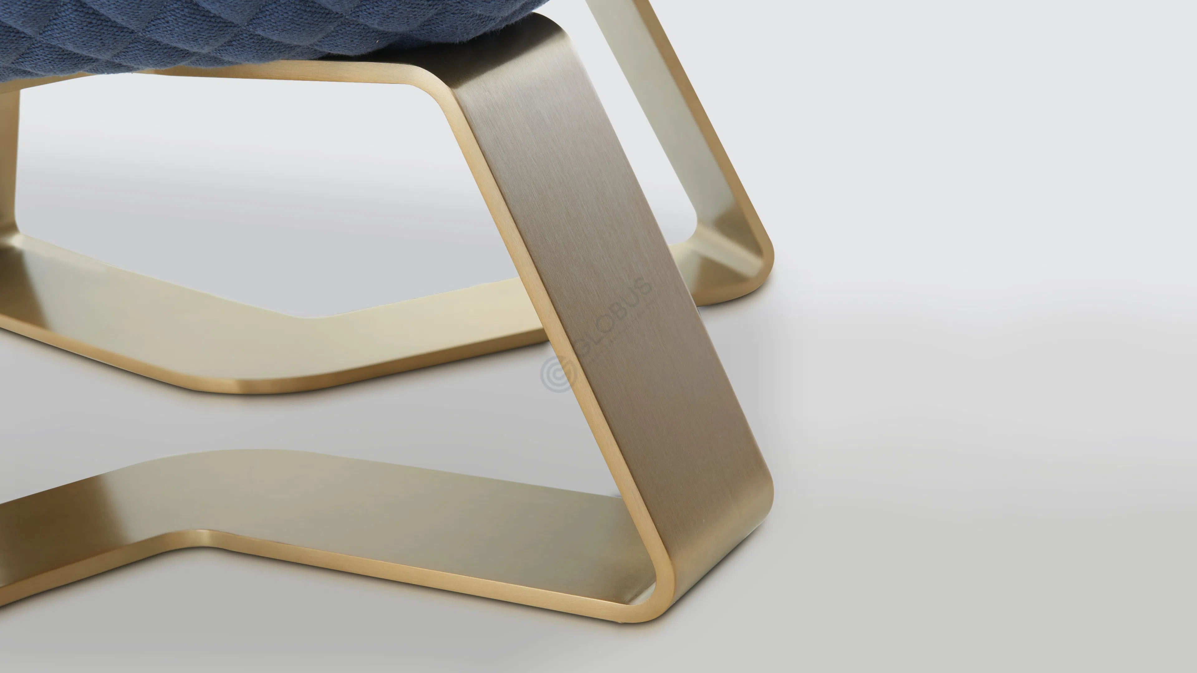 Кресло HESSENTIA Oliver