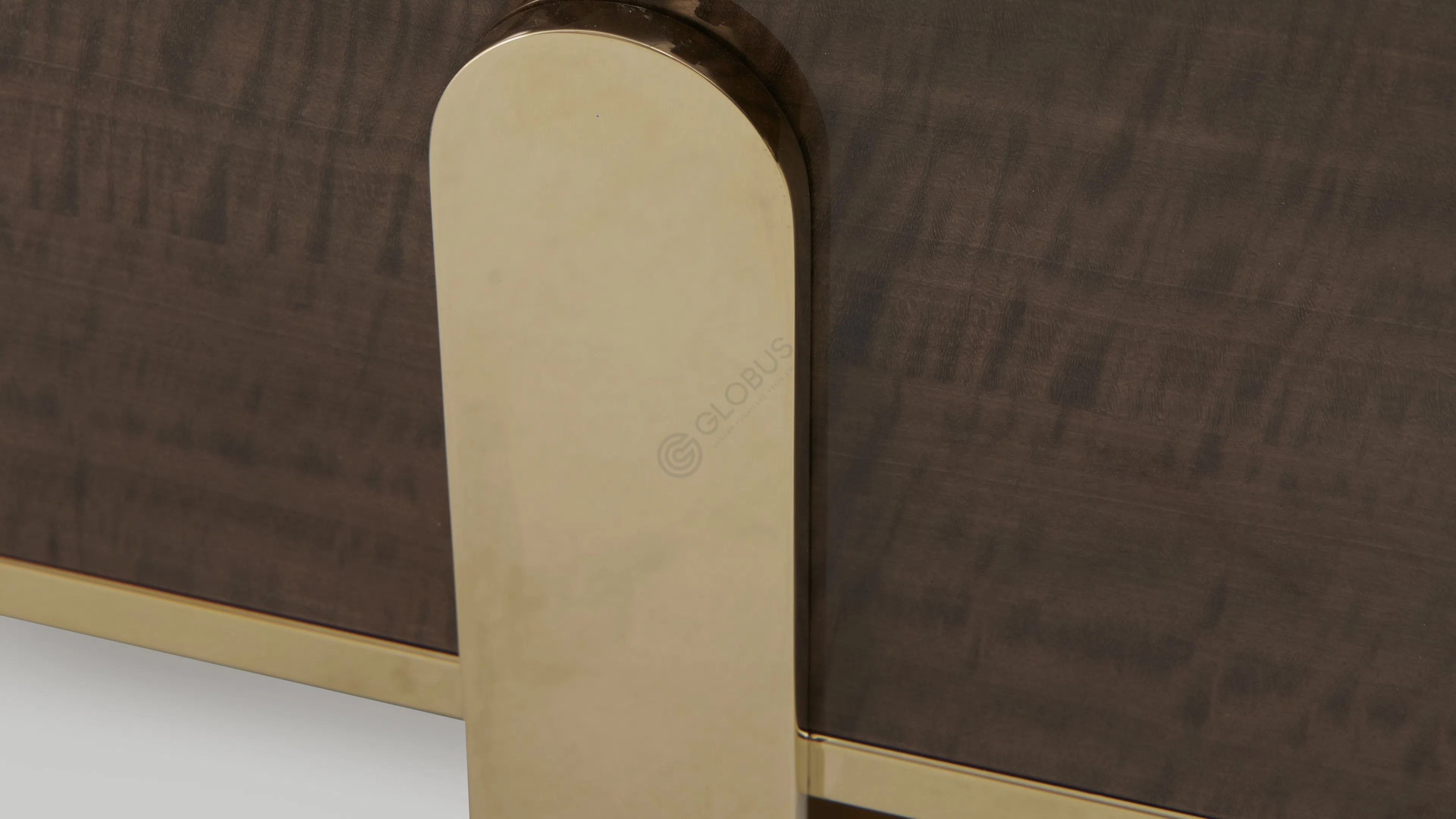 Журнальный столик CAPITAL COLLECTION Grand Q