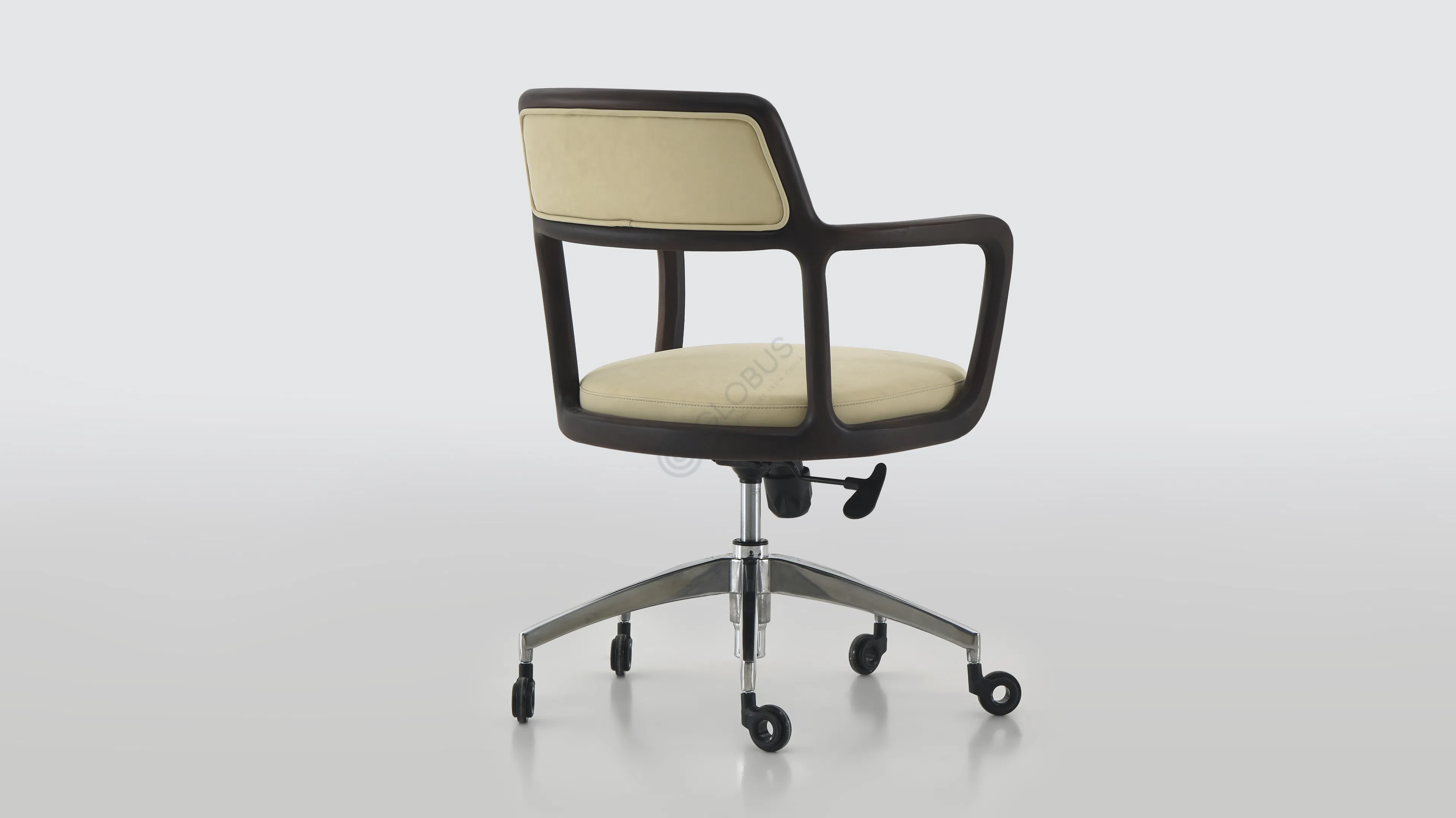 Кресло для руководителя GIORGETTI Baron