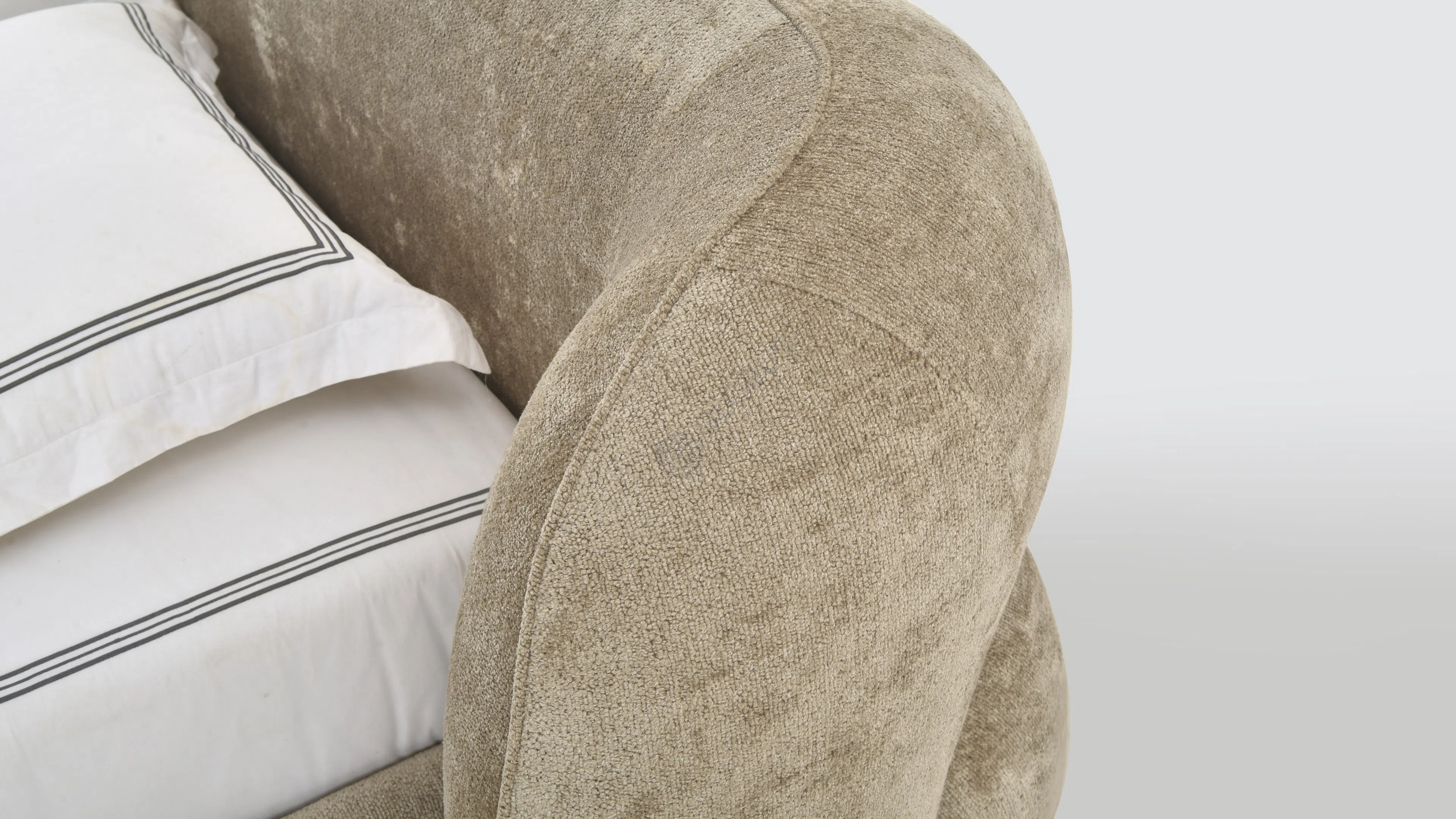 Кровать DRAGA & AUREL Tito