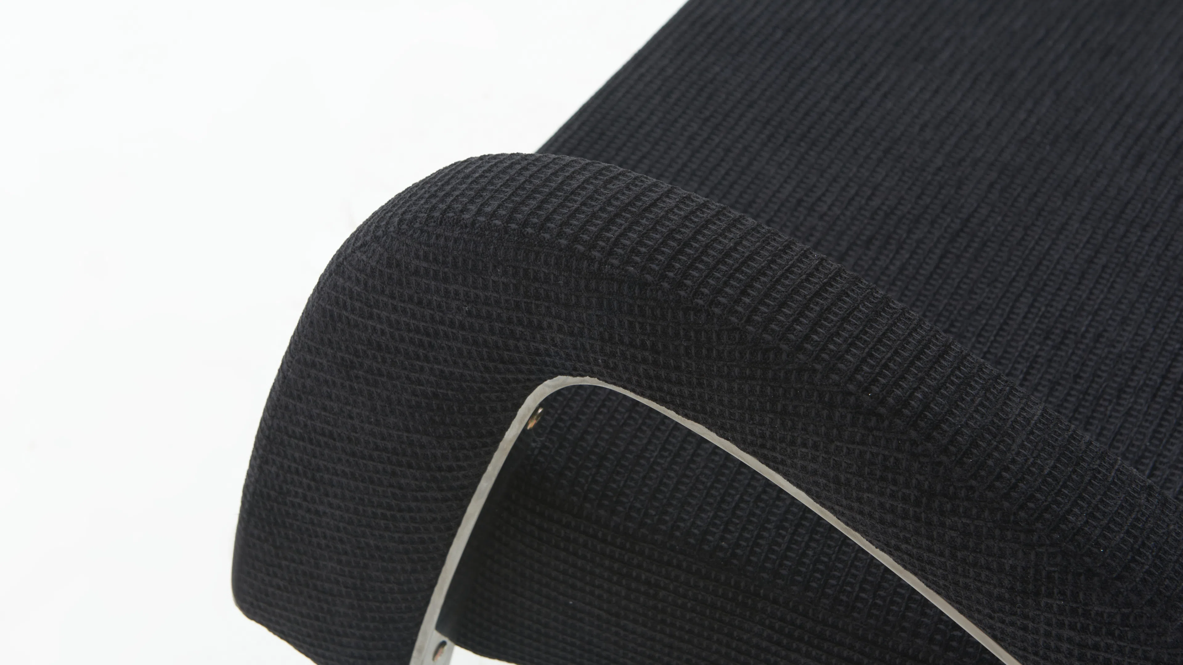 Кресло DZMITRY SAMAL Oxoye