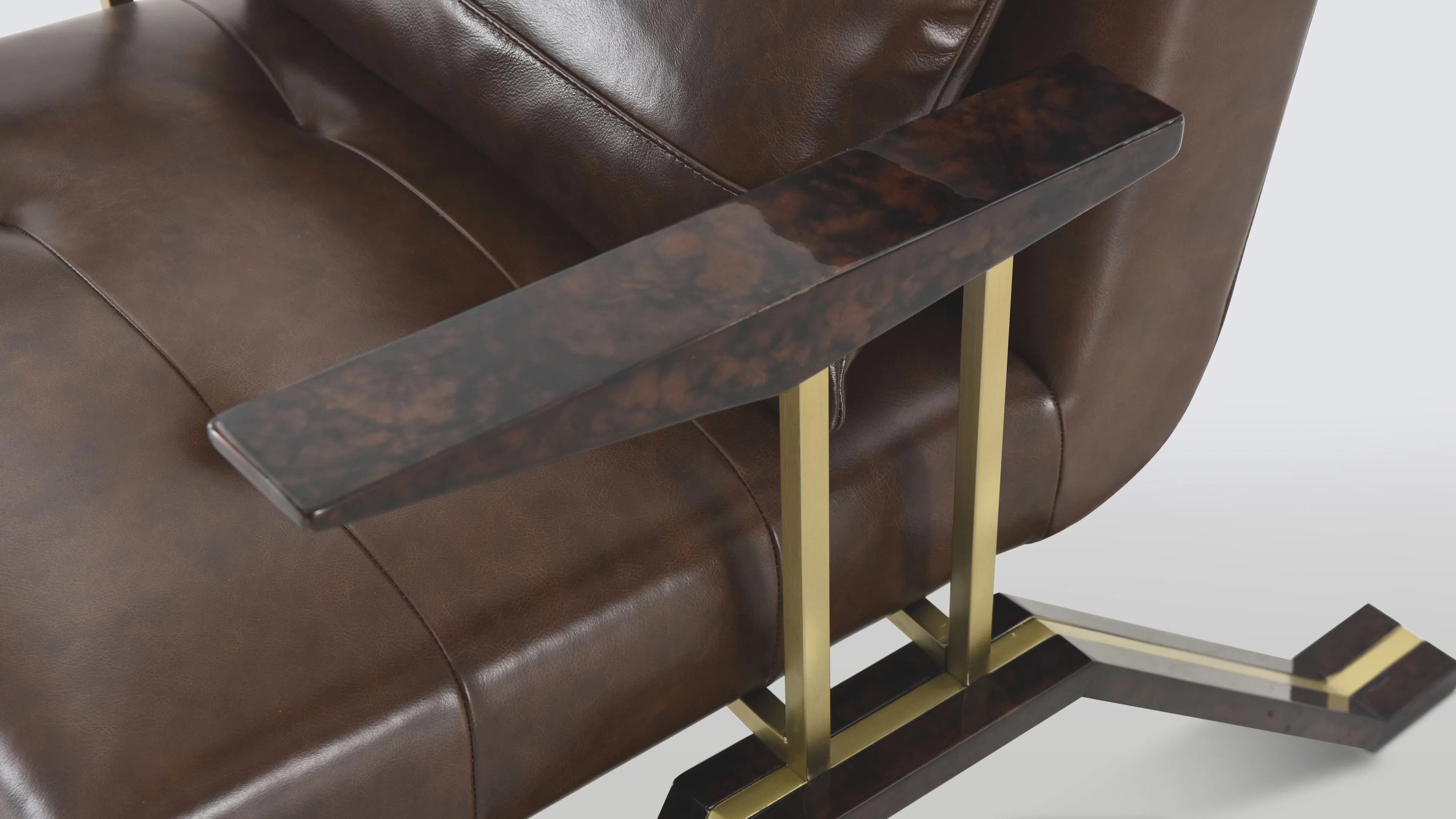 Кресло Majette