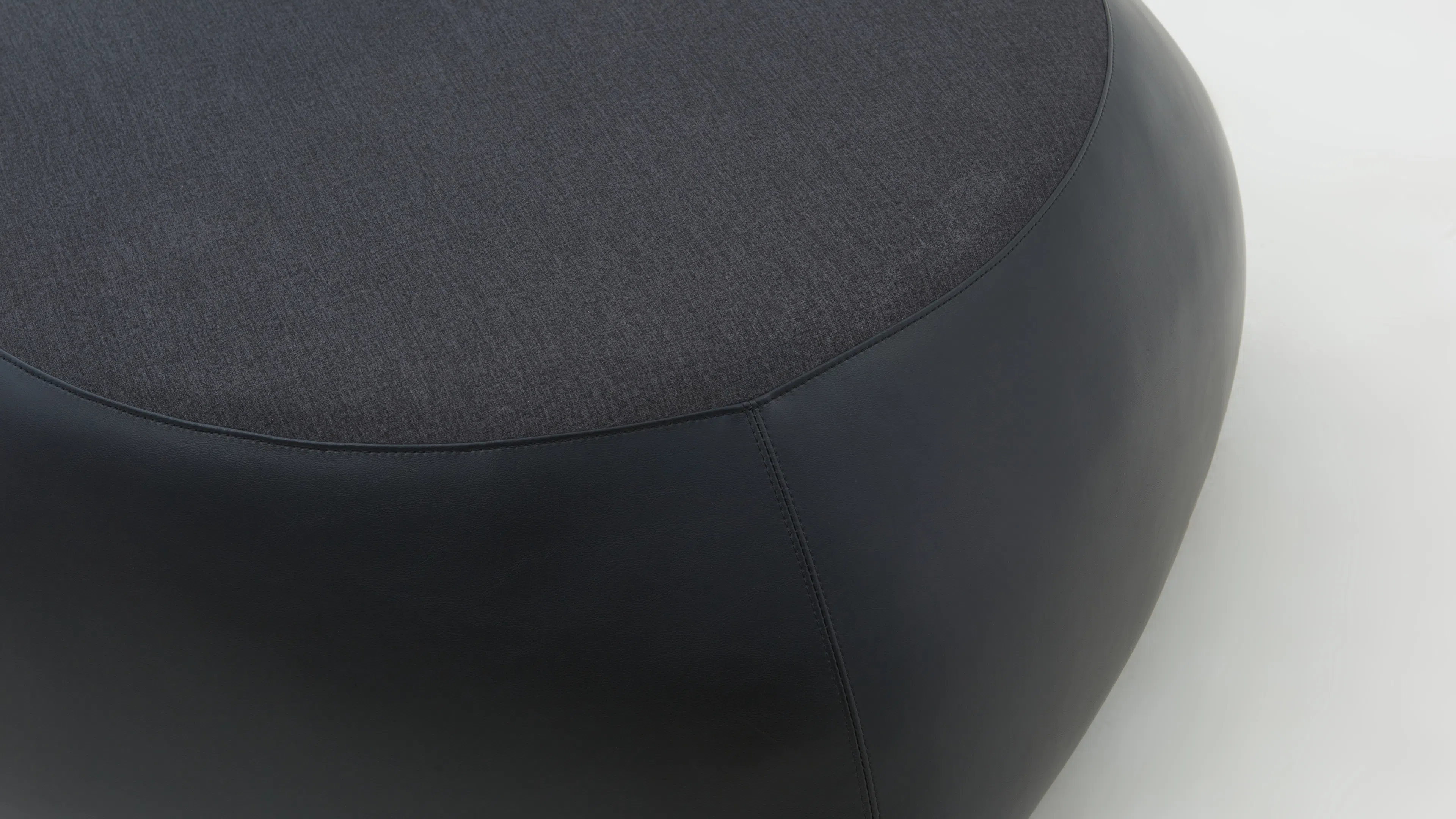 Пуф B&B ITALIA FS106P