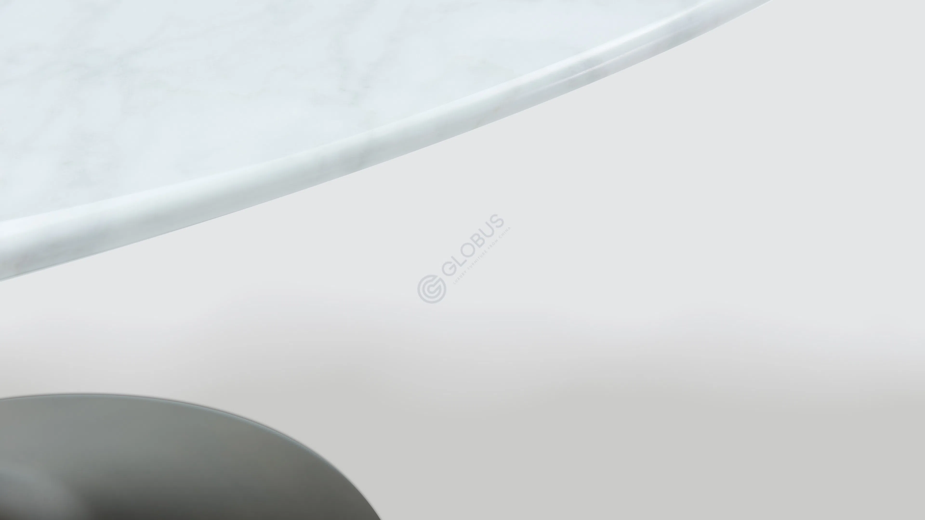 Обеденный стол Garzoni