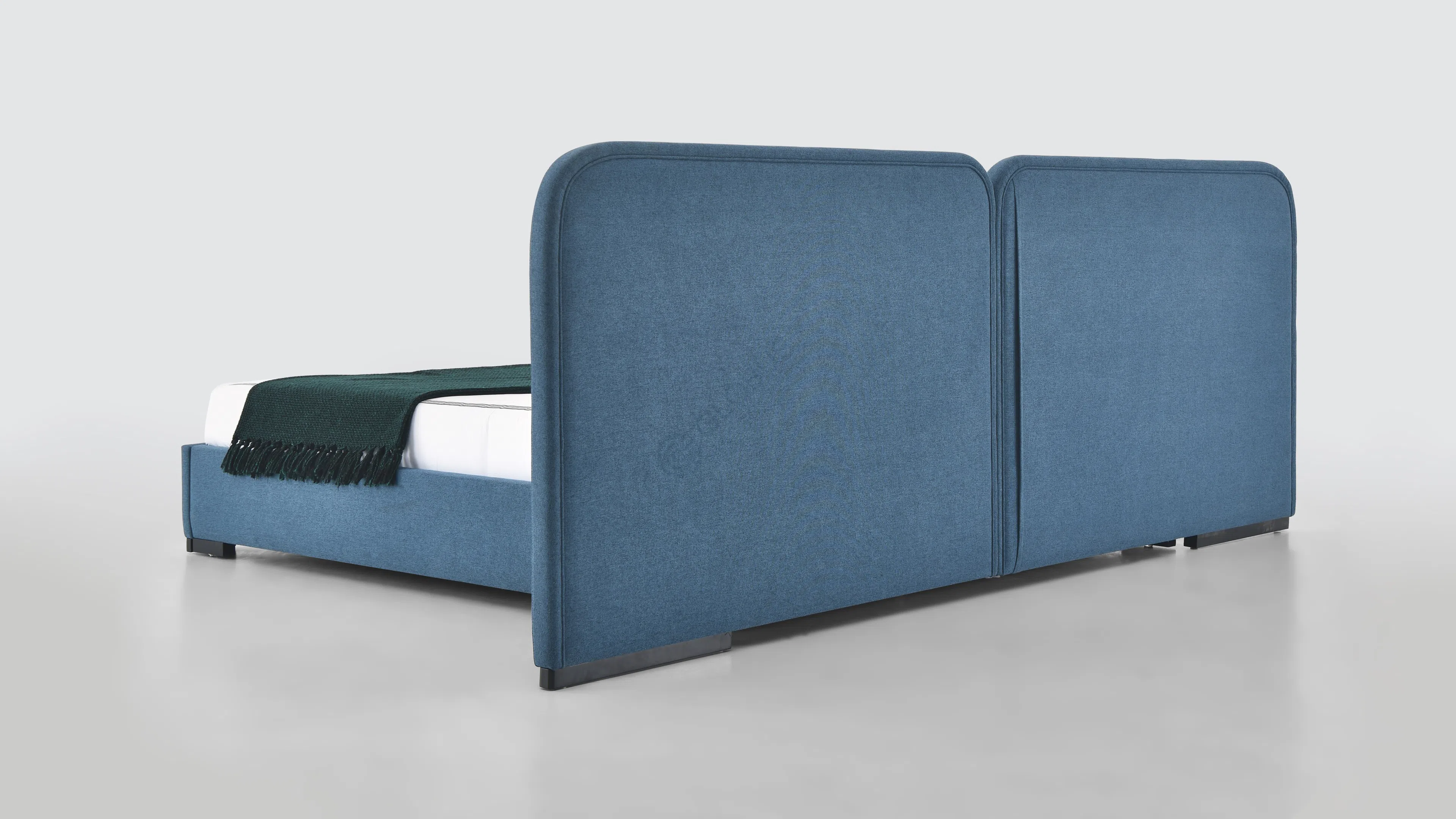 Кровать Xelarus