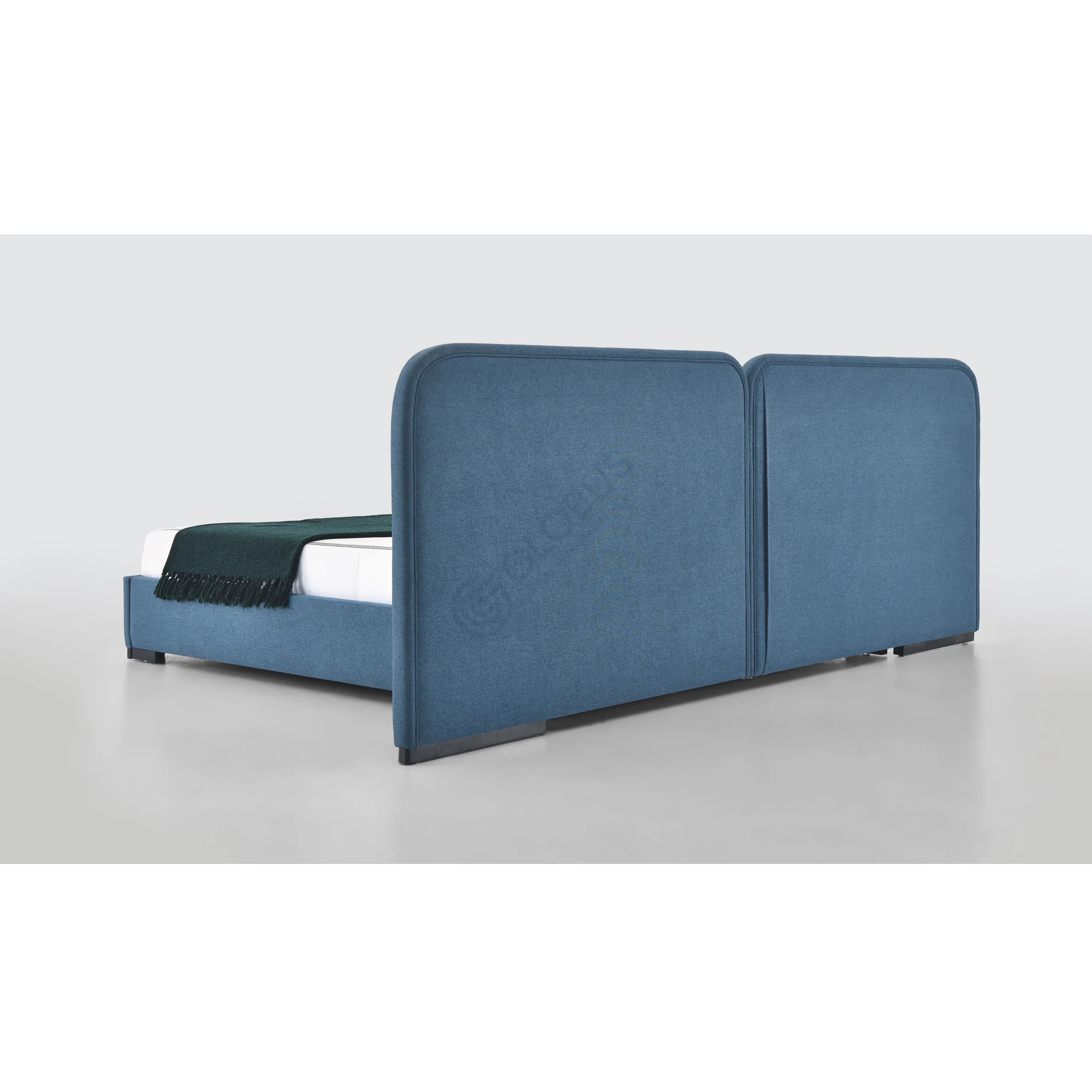 Кровать Xelarus