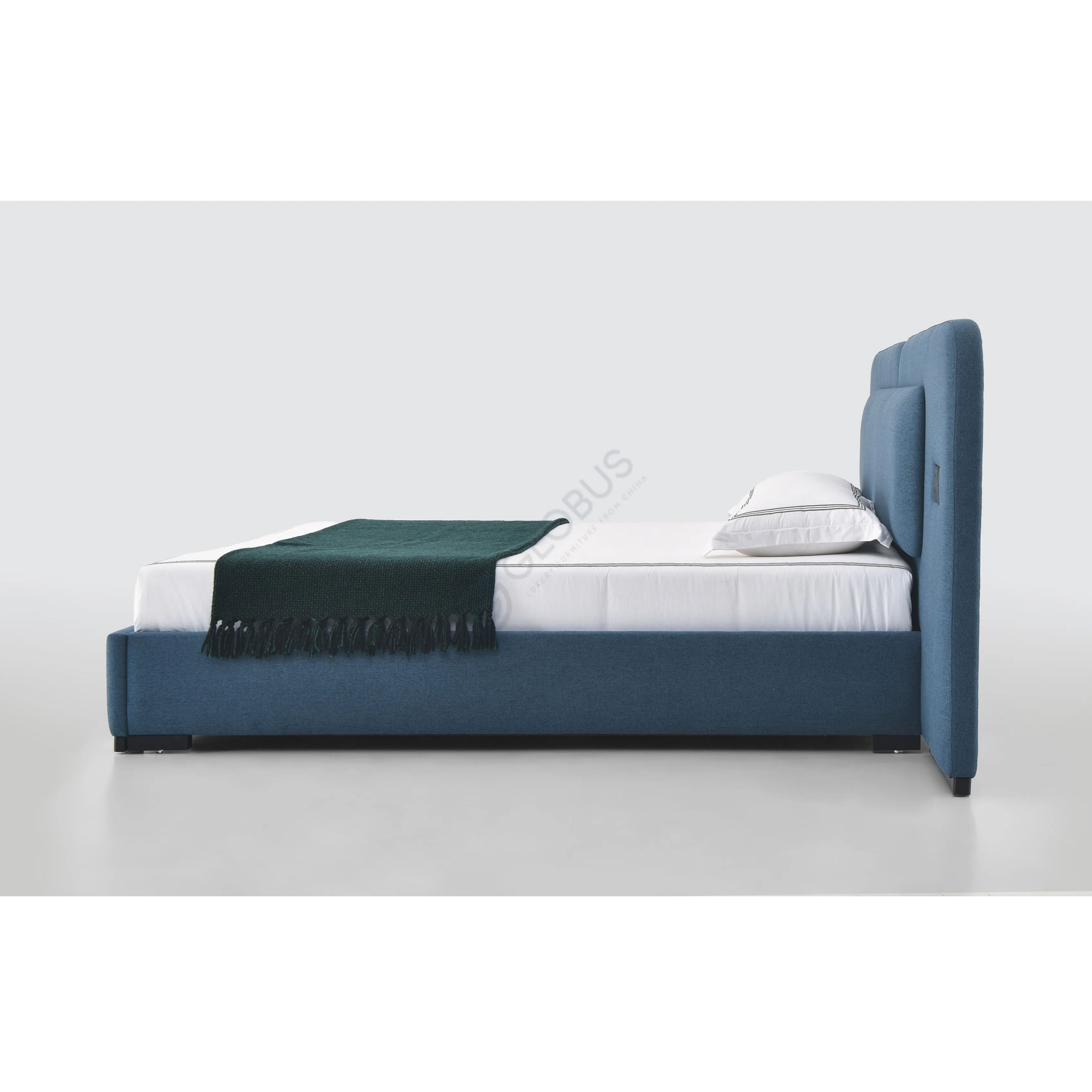 Кровать Xelarus