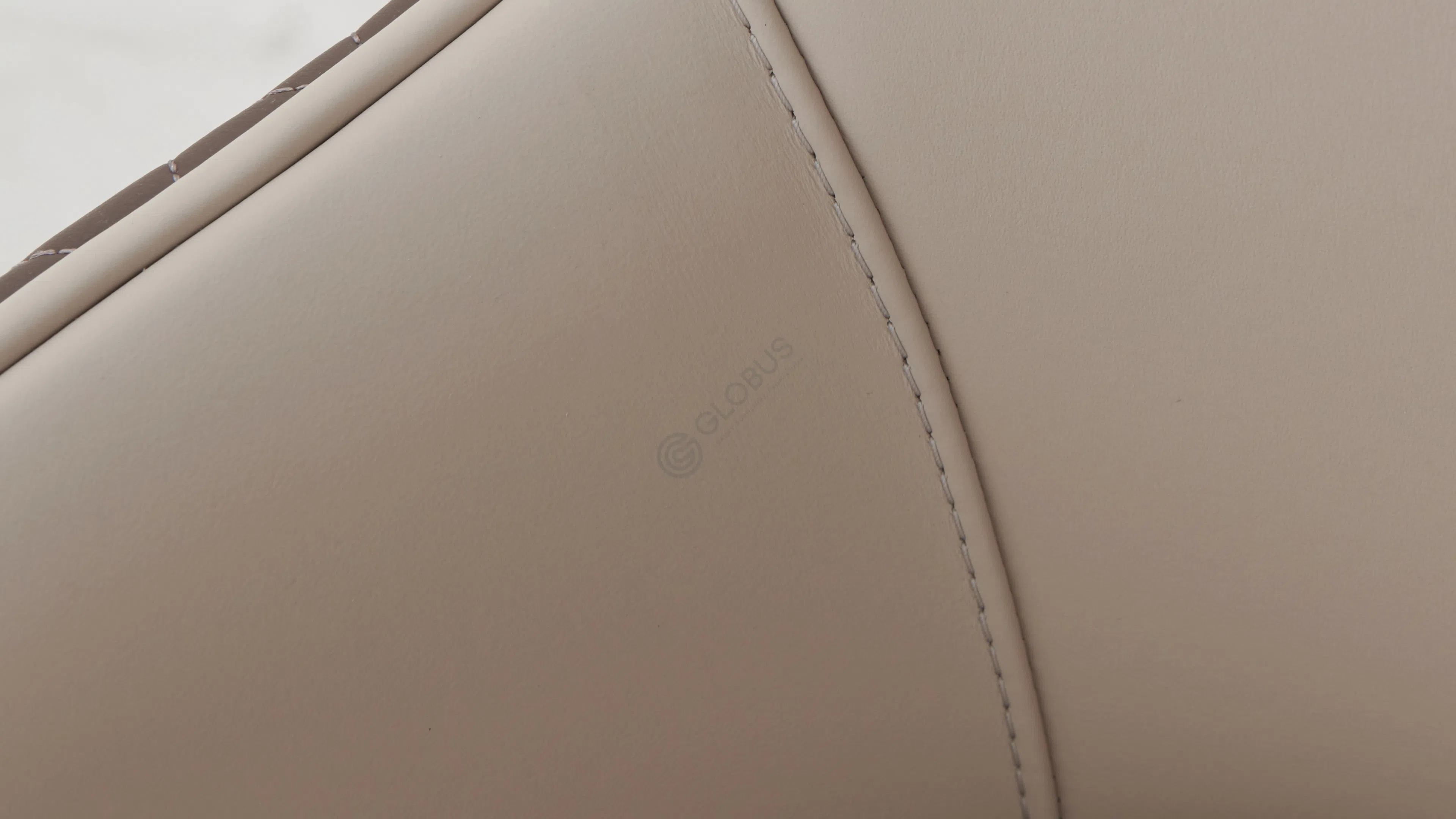 Обеденный стул Eccedere