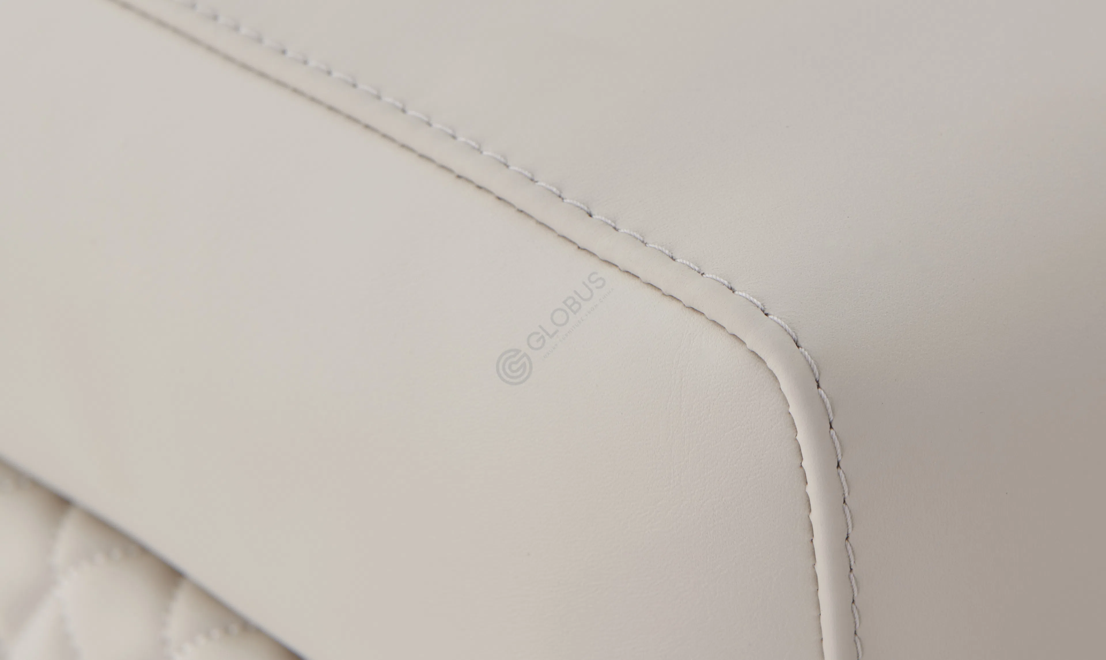 Диван RUGIANO Freud