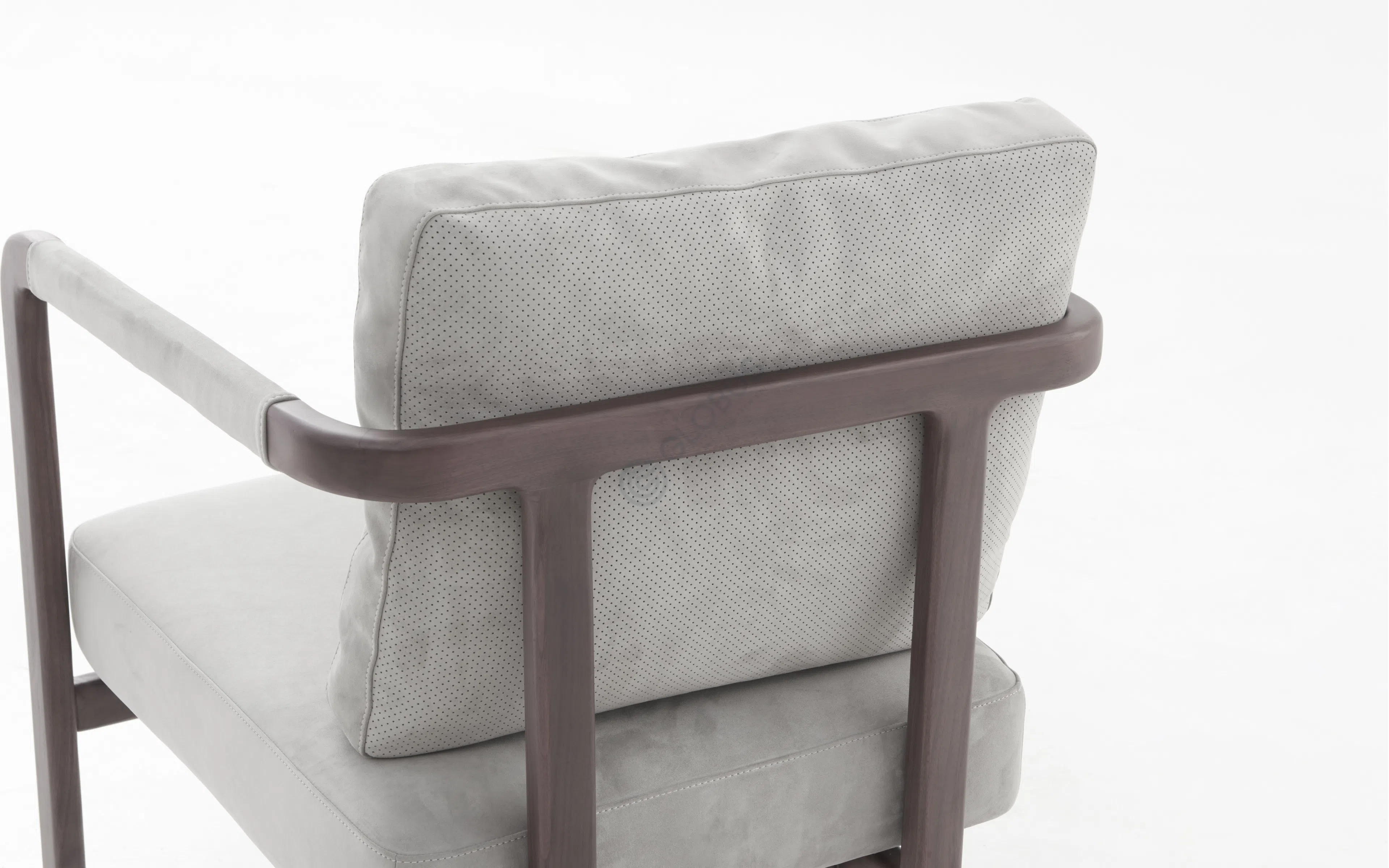 Кресло GIORGETTI MONTGOMERY