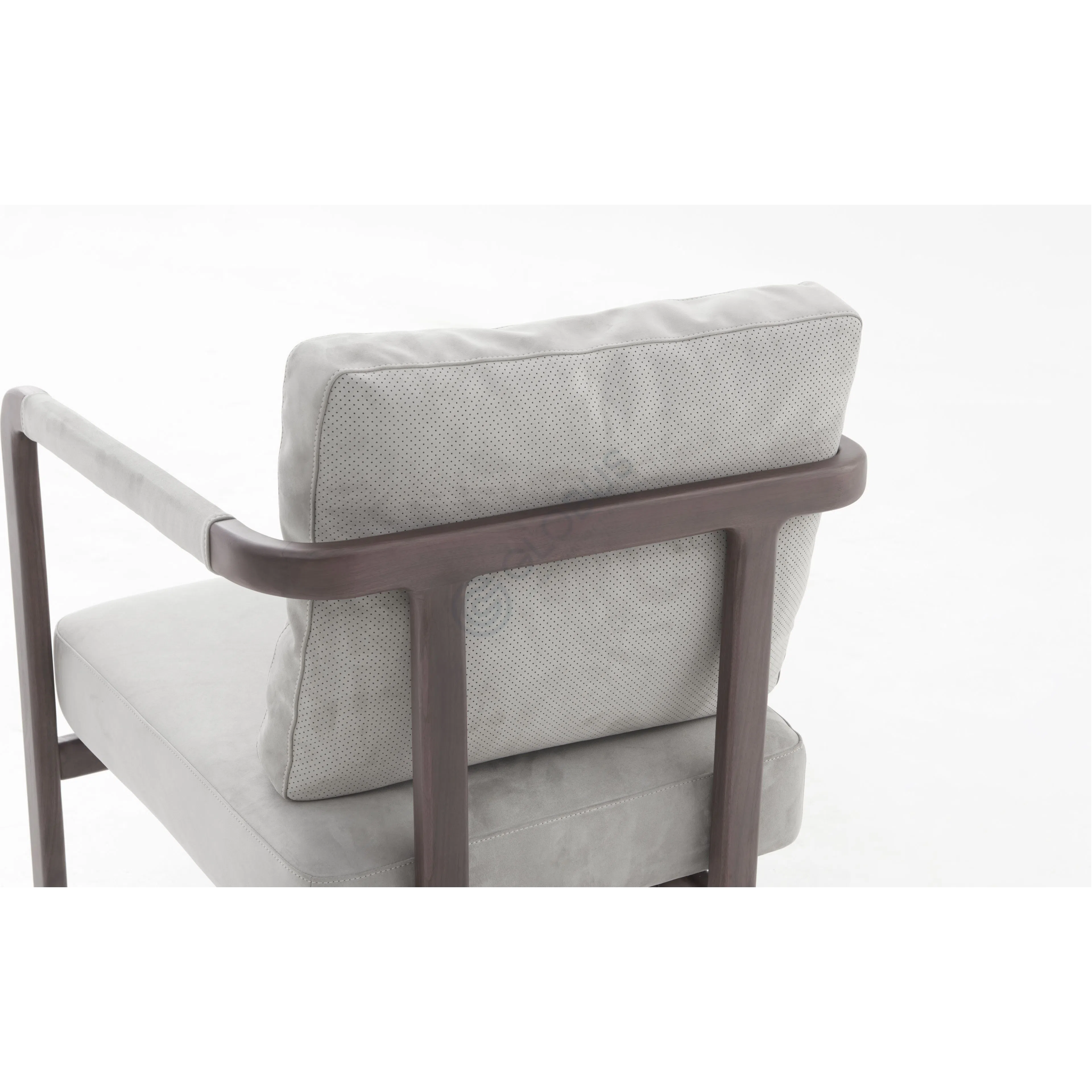 Кресло GIORGETTI MONTGOMERY