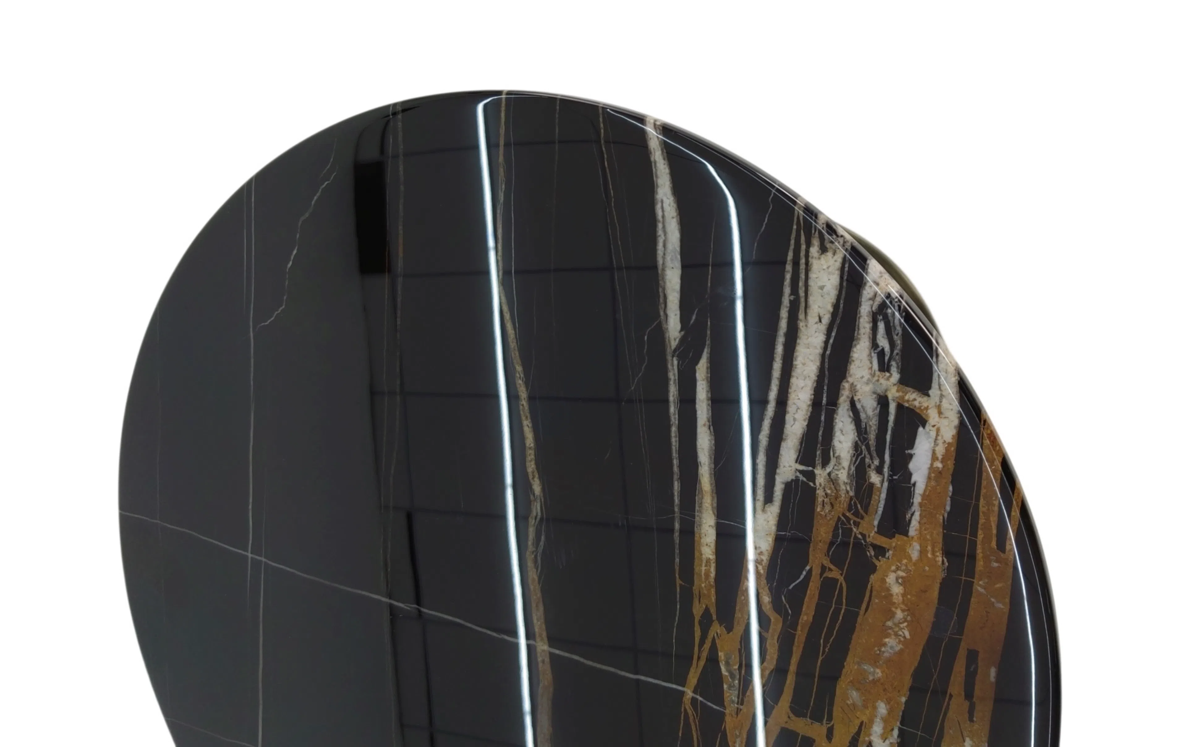 Угловой столик Quilidianus