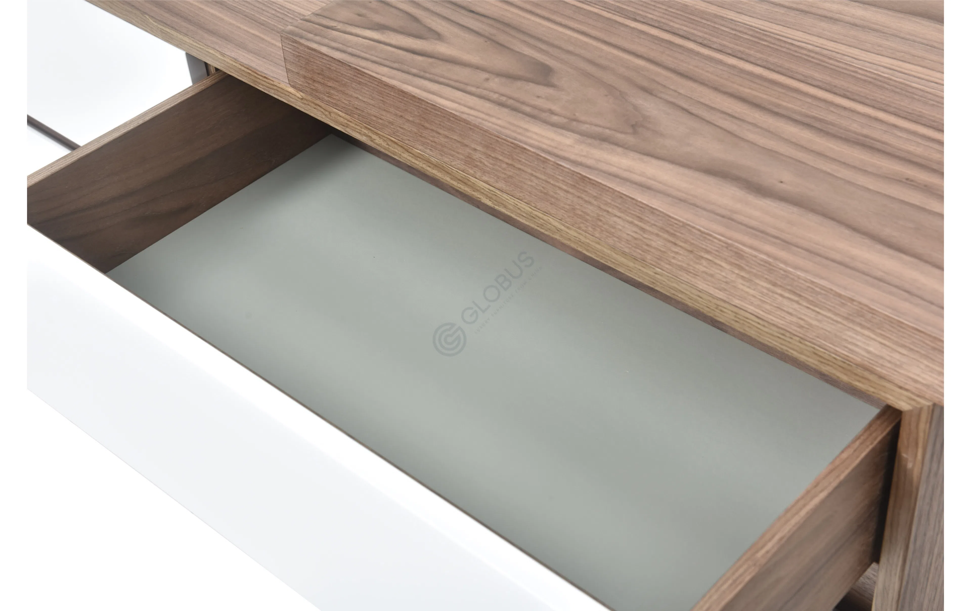 Стол для кабинета Kassian