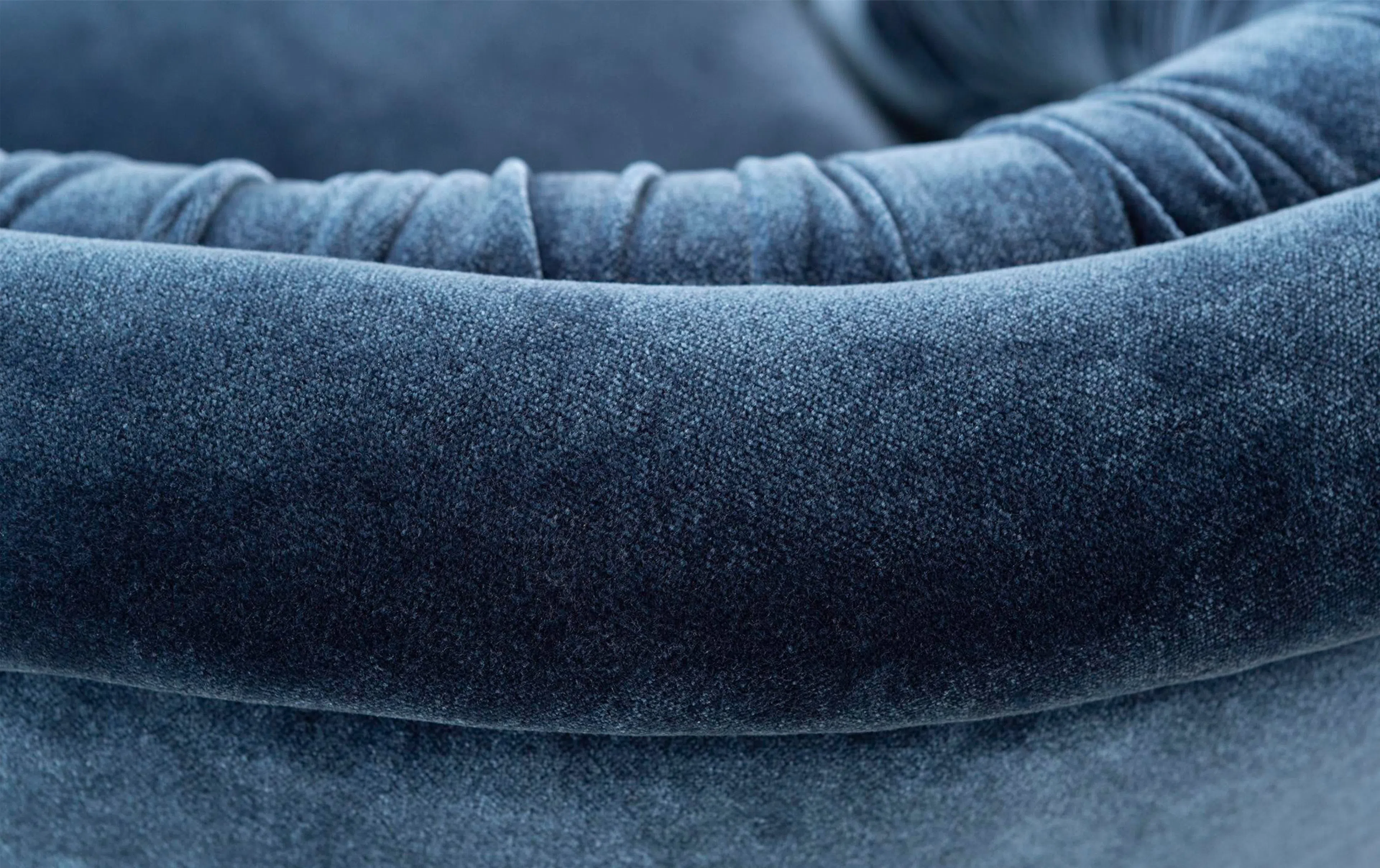 Кресло VLADIMIR KAGAN Crescent