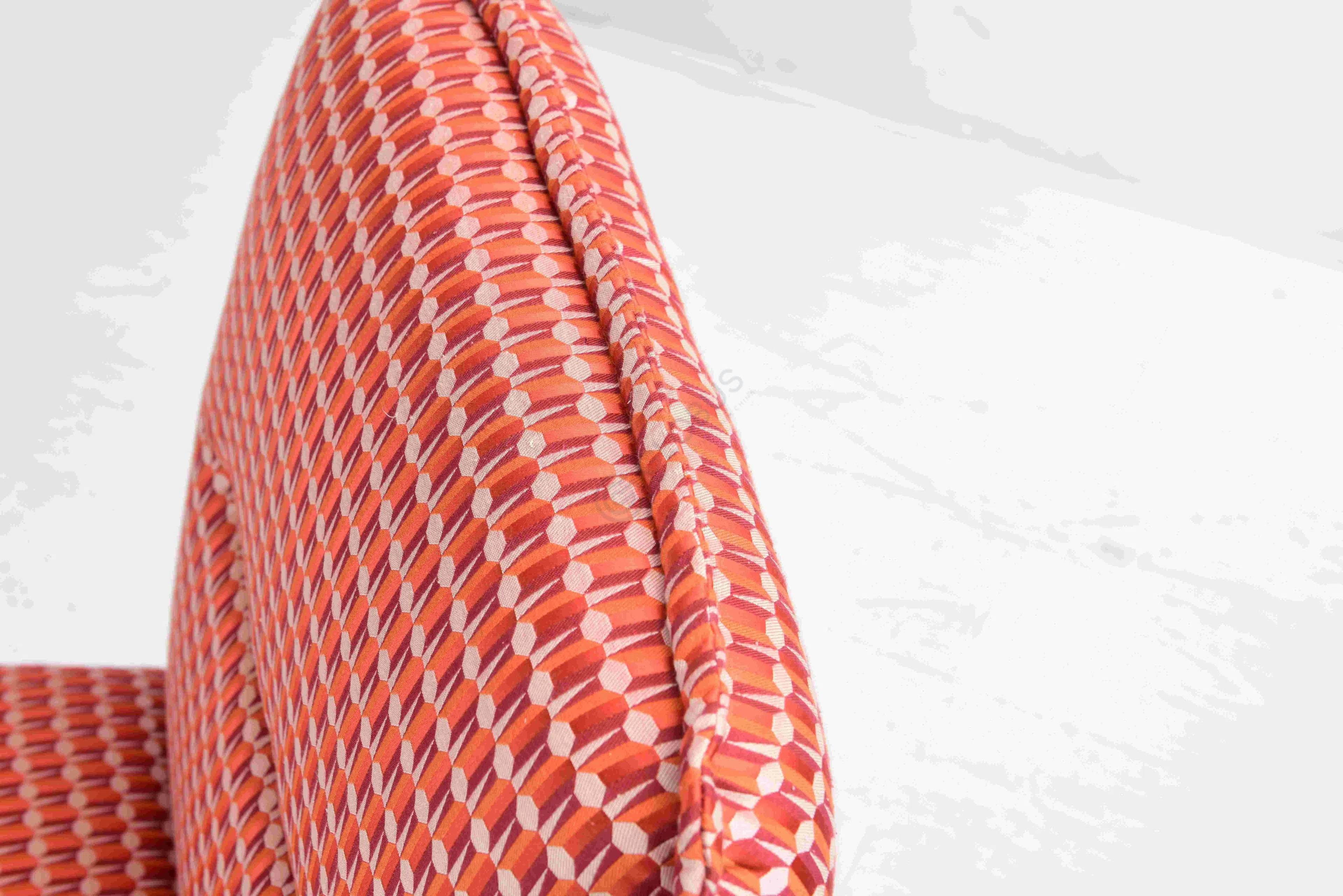 Кресло HESSENTIA Ypsilon