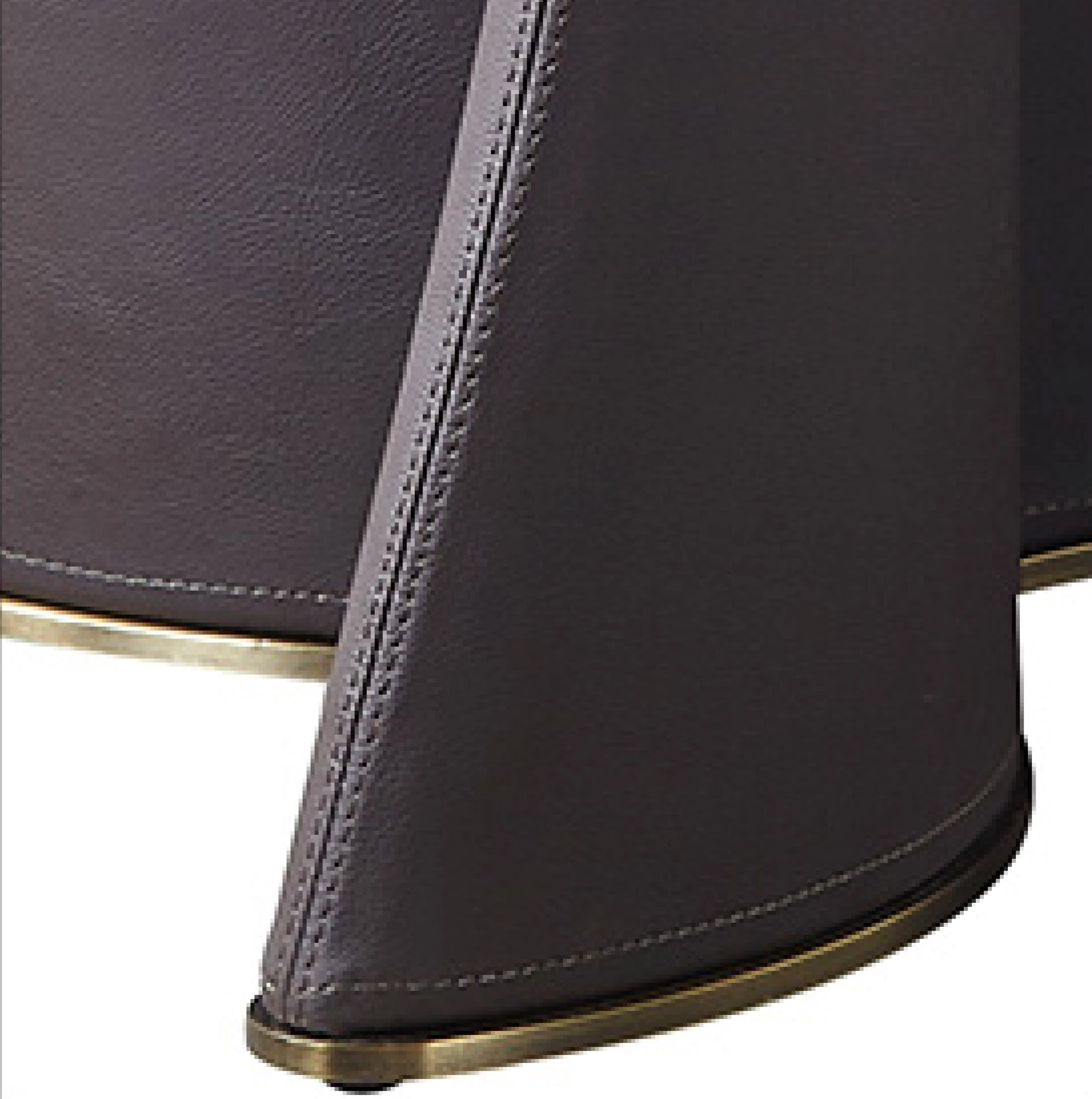 Обеденный стол Regis