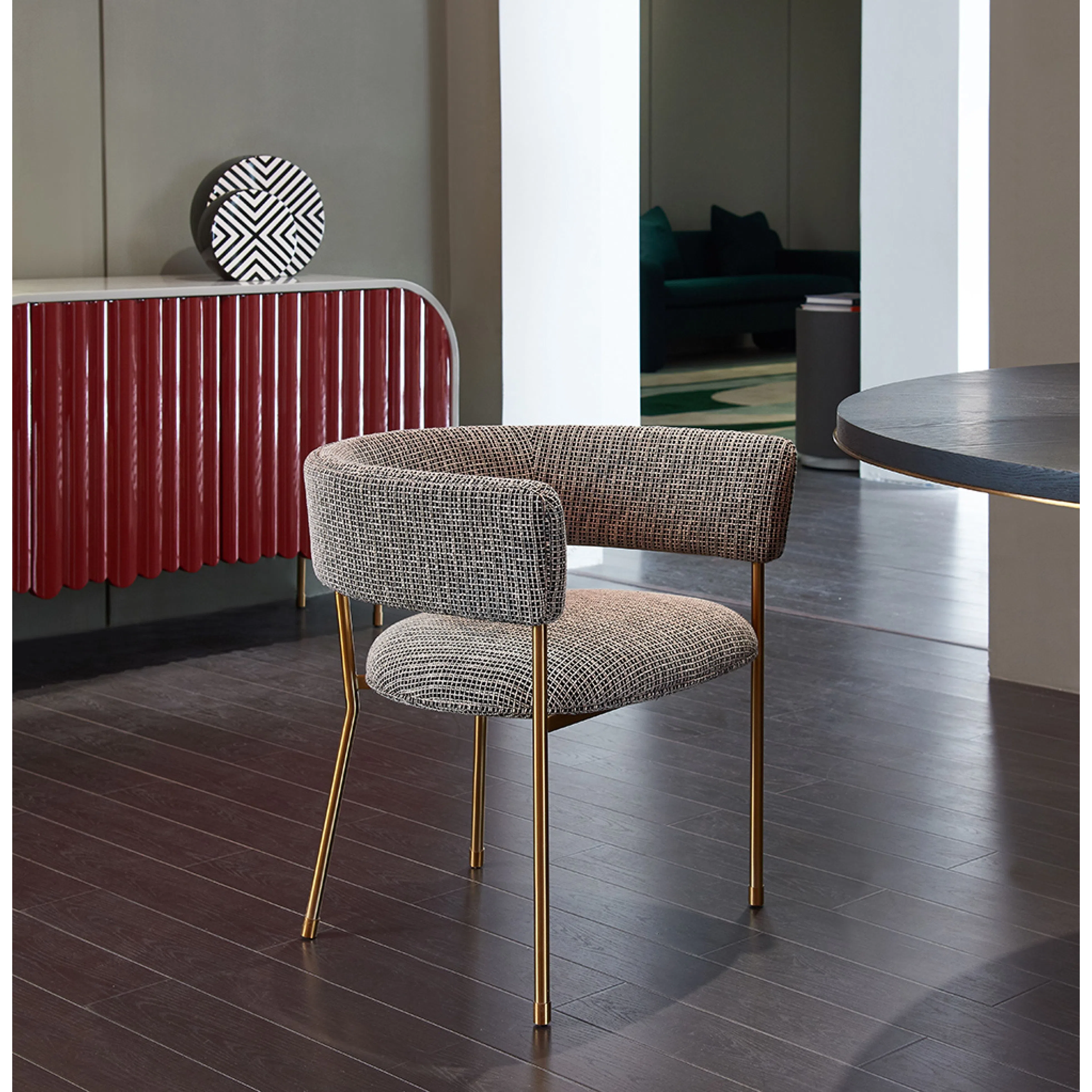 Обеденный стул Hastoria