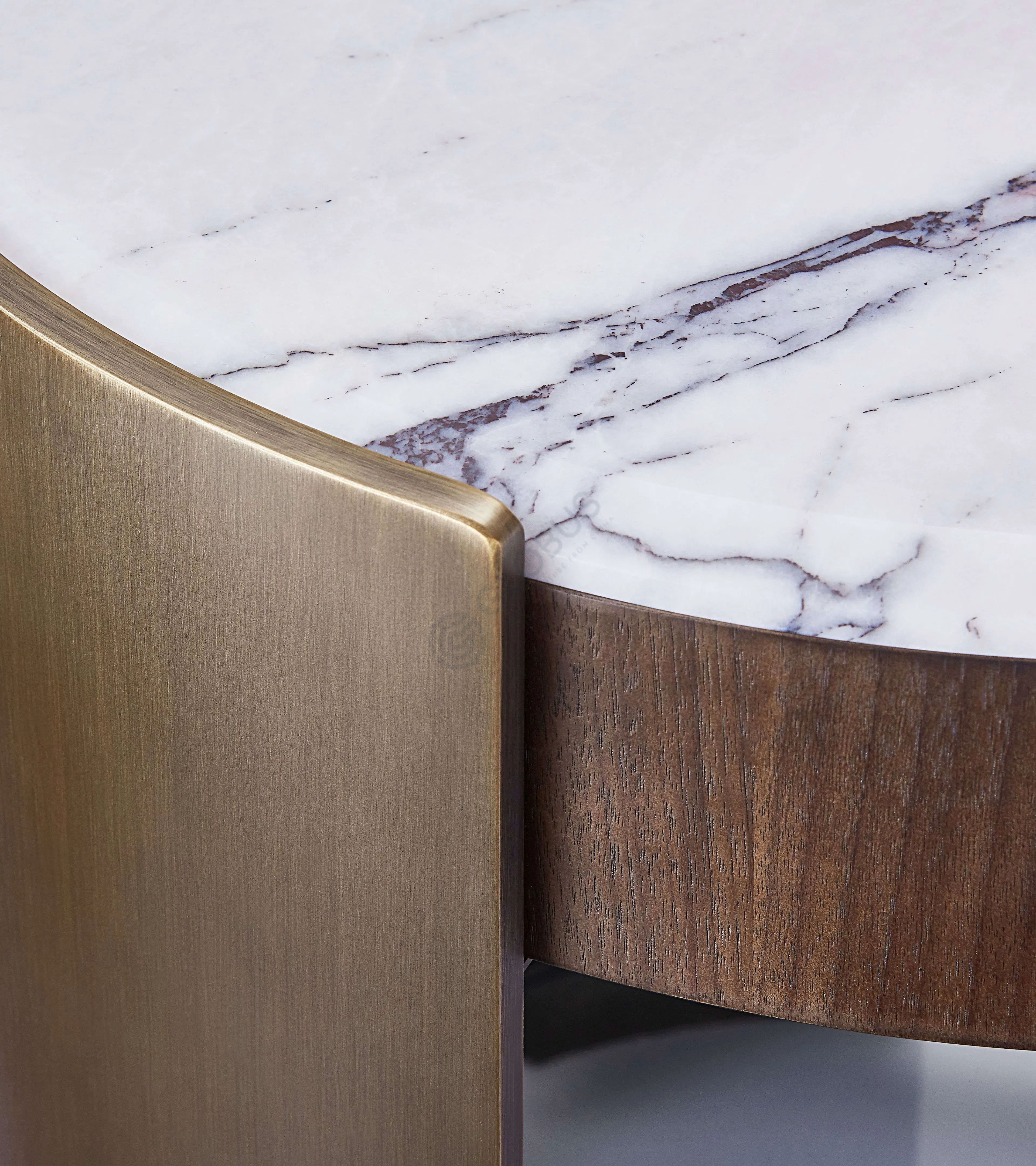 Угловой столик Rovesciato