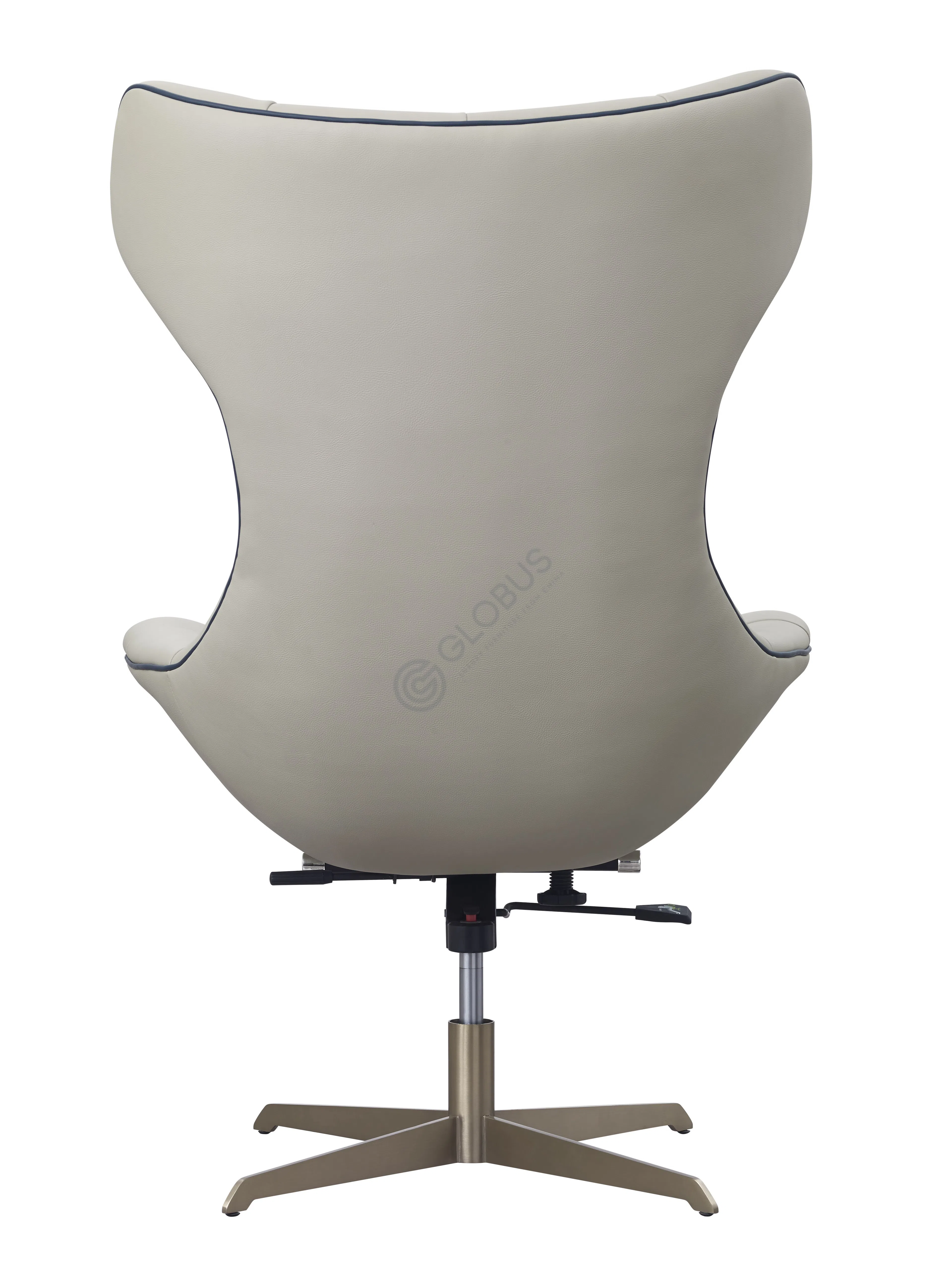 Кресло для руководителя POLTRONA FRAU Regina II