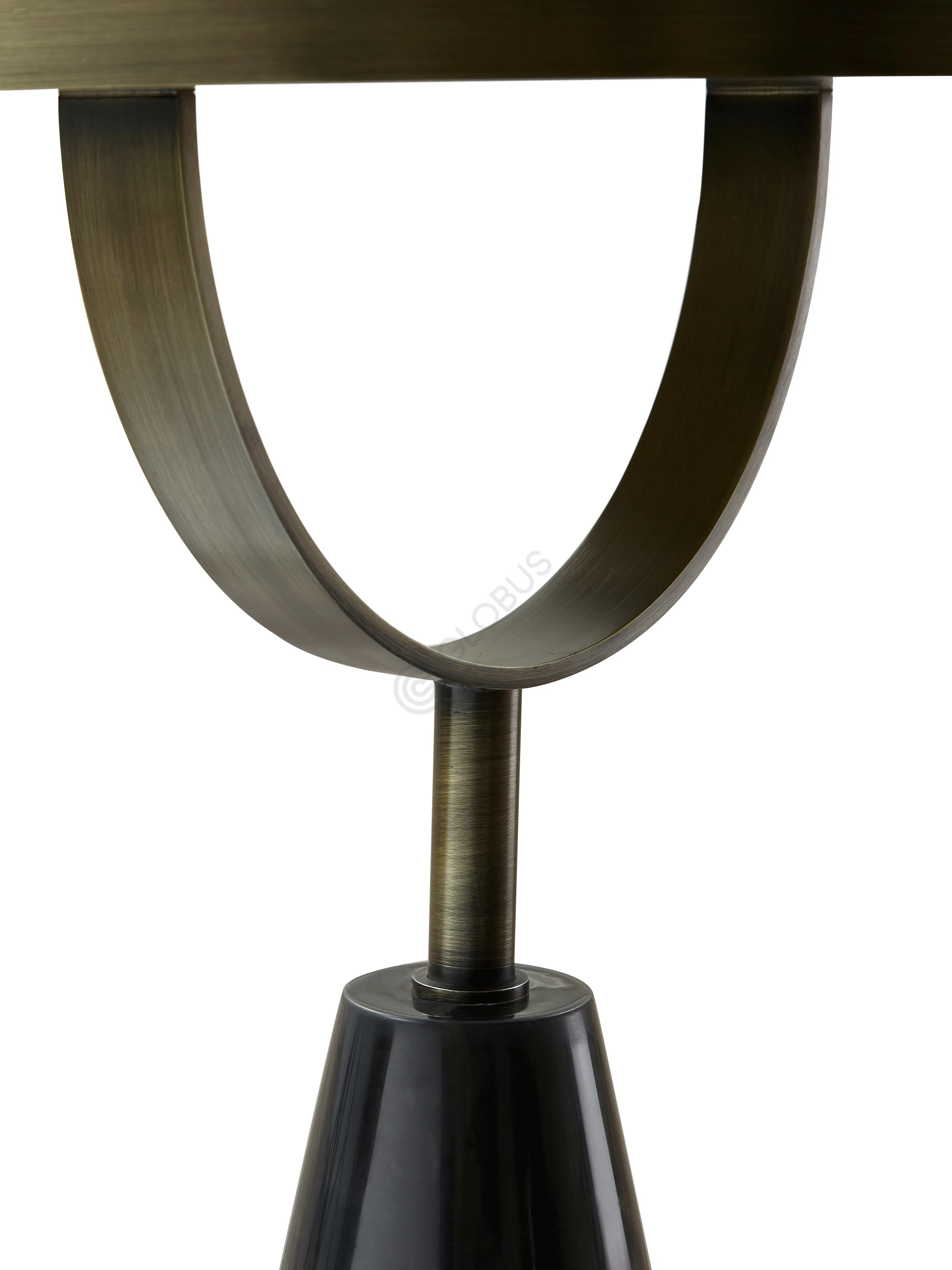 Угловой столик EICHHOLTZ Park Lane