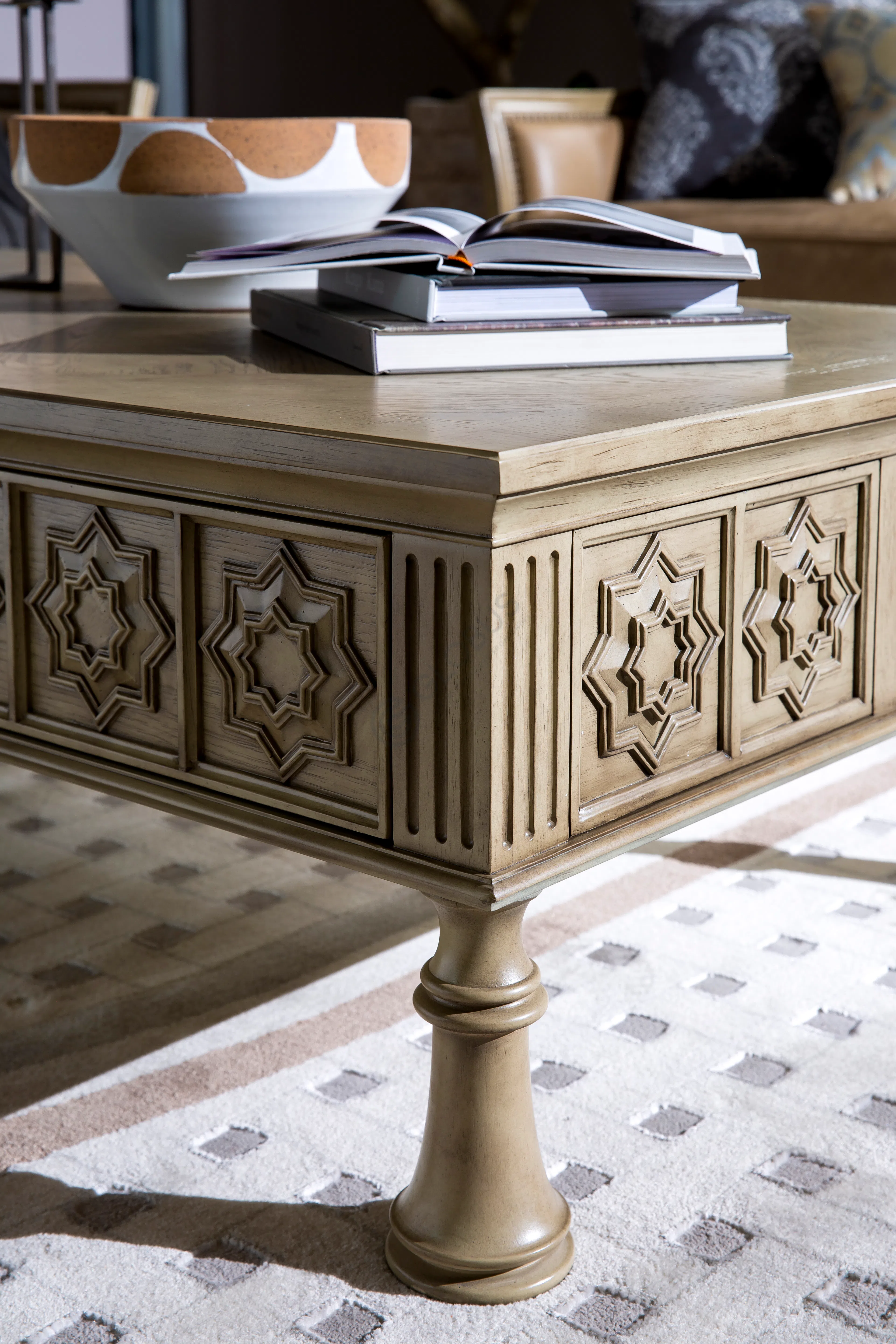 Журнальный столик Nobo