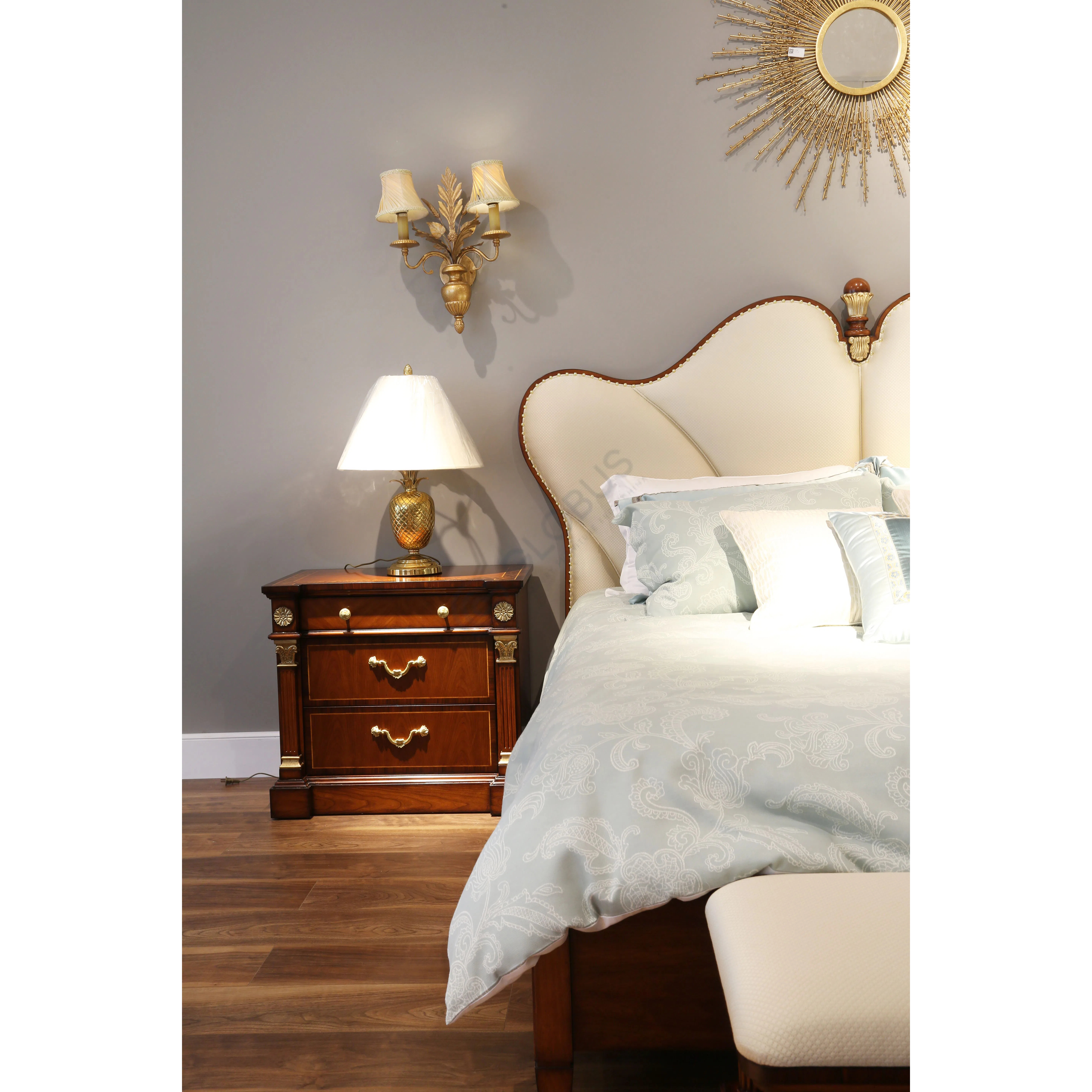 Прикроватная тумба Nameera