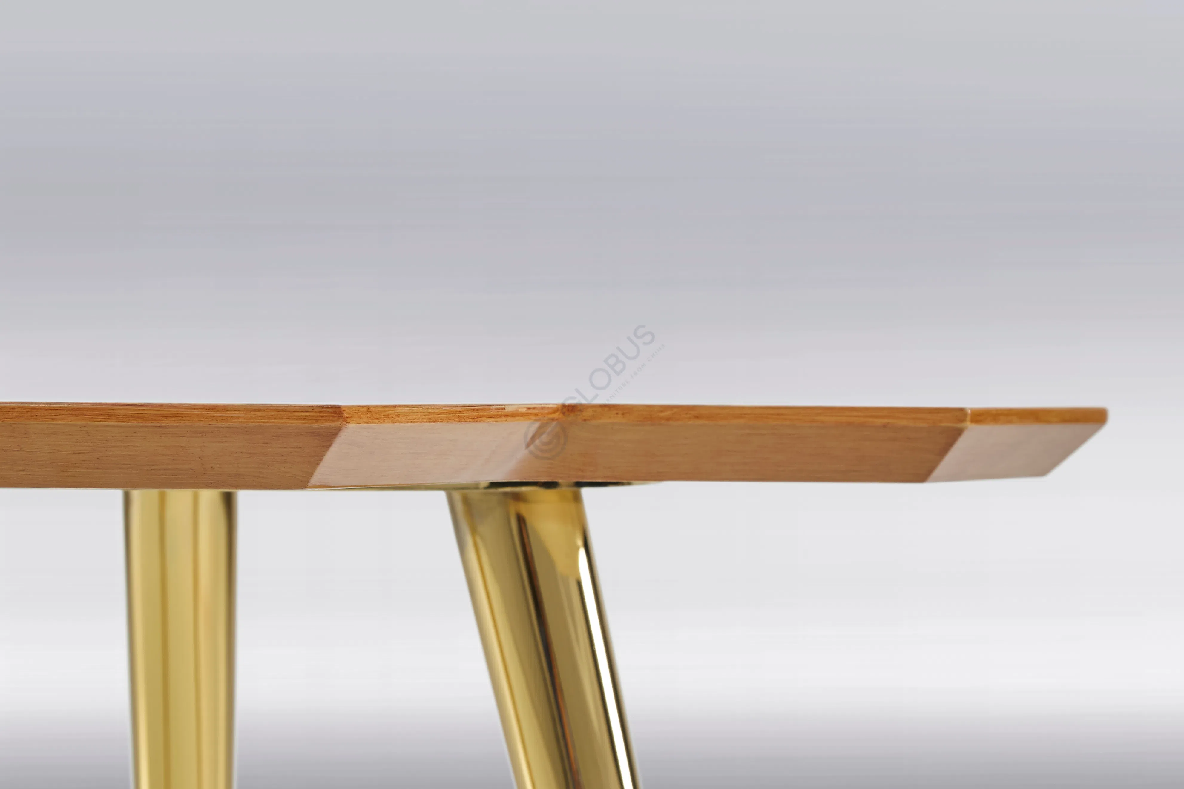 Угловой столик Patentato