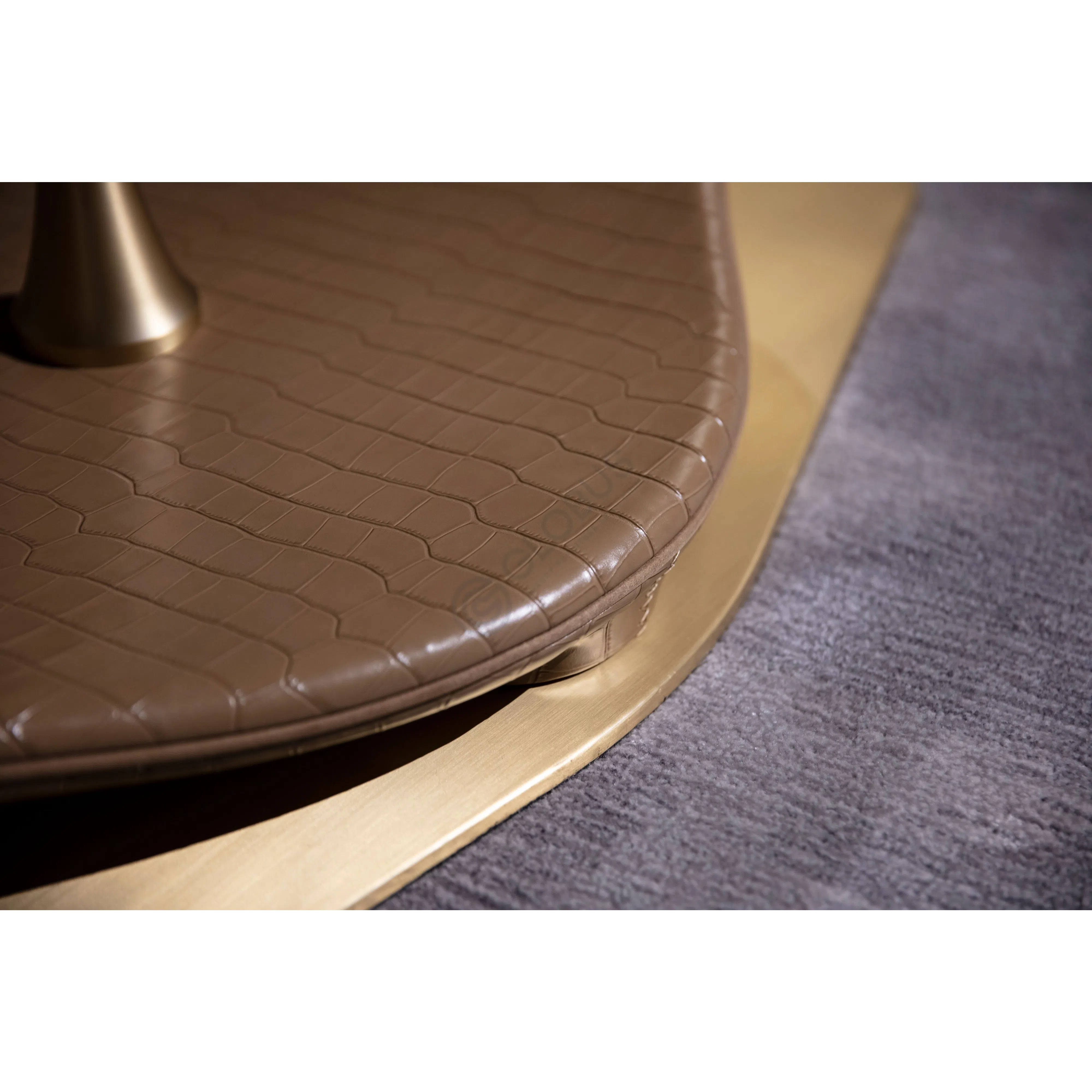 Обеденный стол Parva