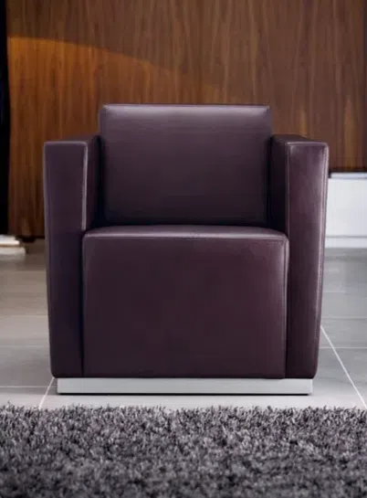 Кресло для офиса Modesta