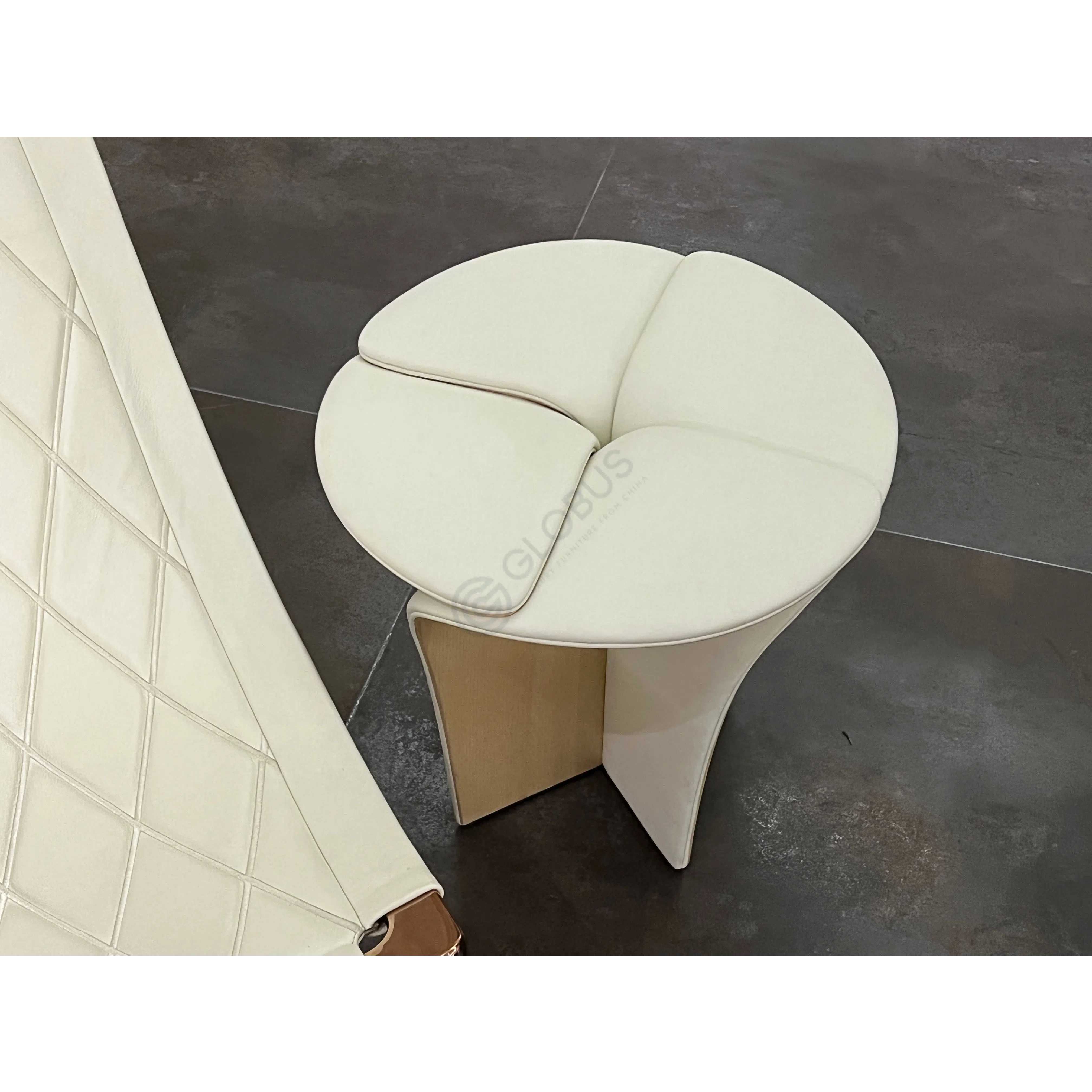 Табурет LOUIS VUITTON Blossom