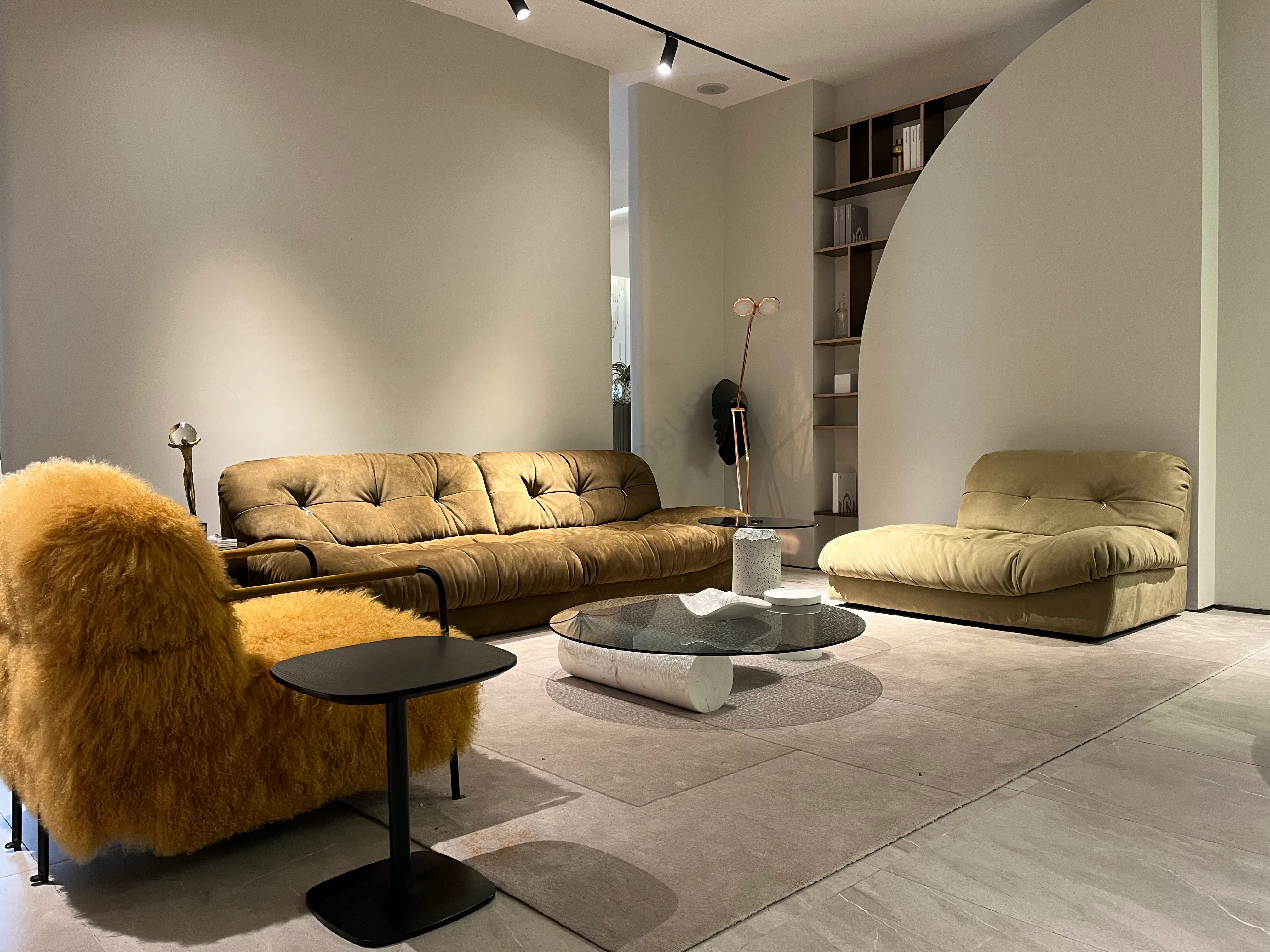 Угловой столик Vitalba