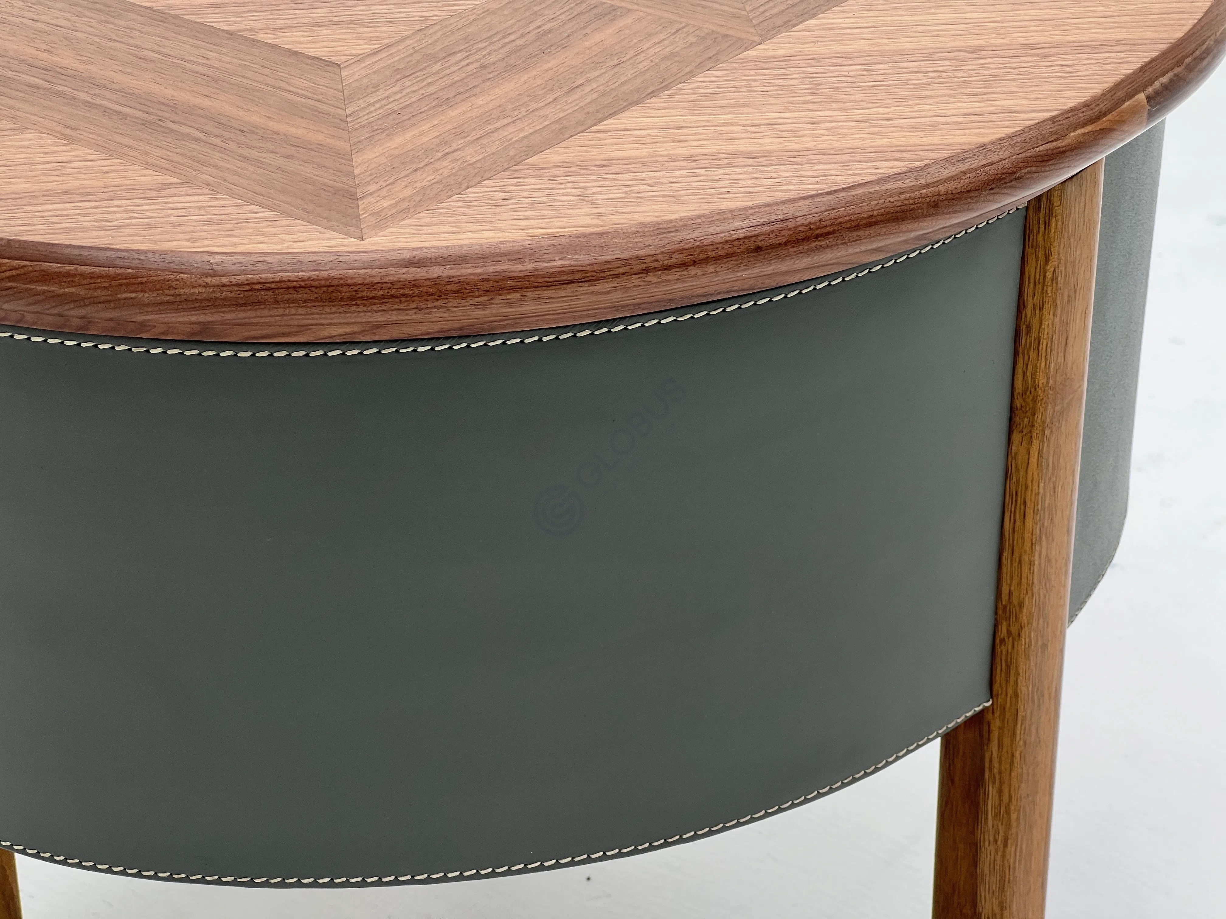 Угловой столик HERMES Metiers