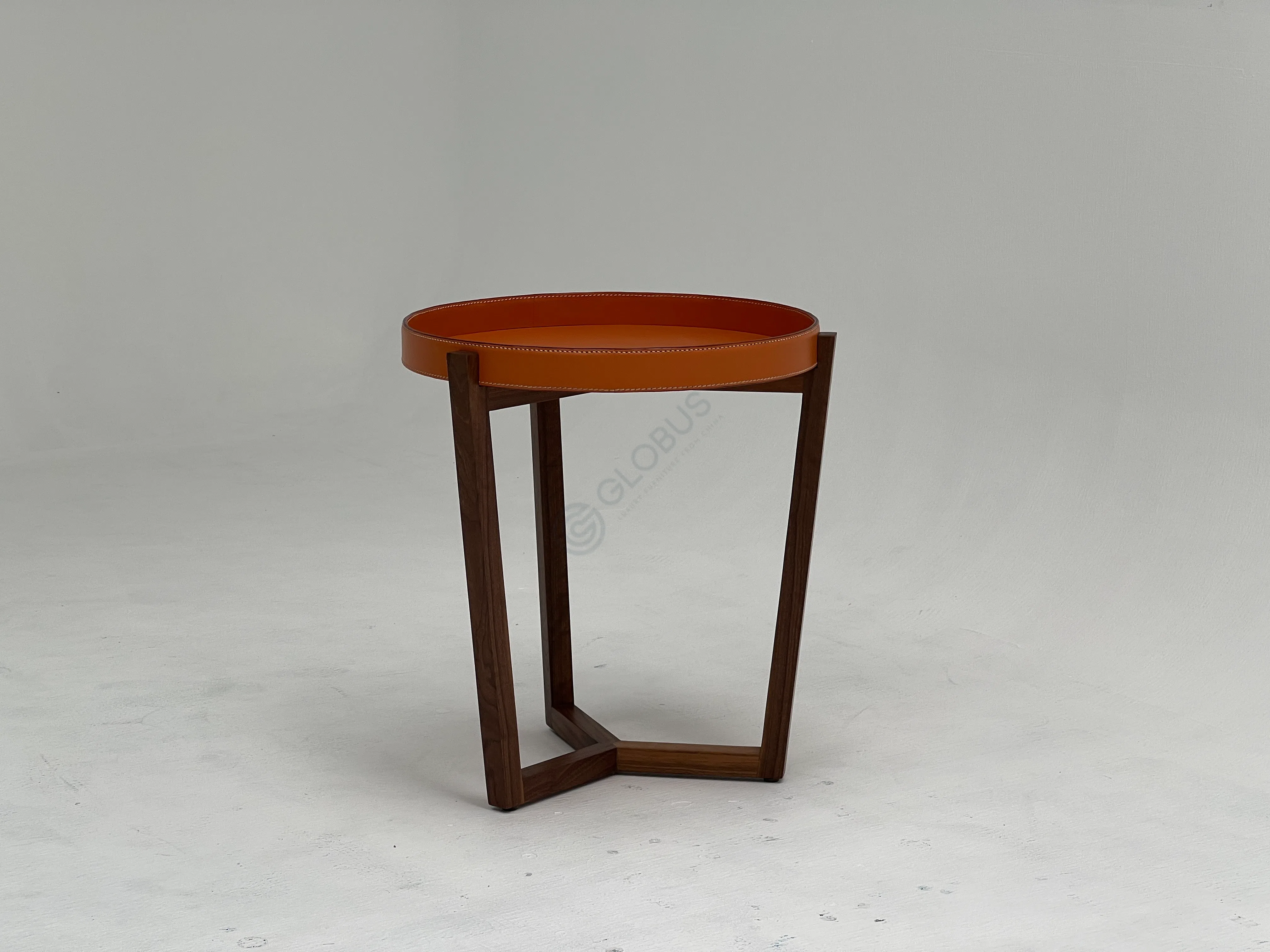 Угловой столик Remora