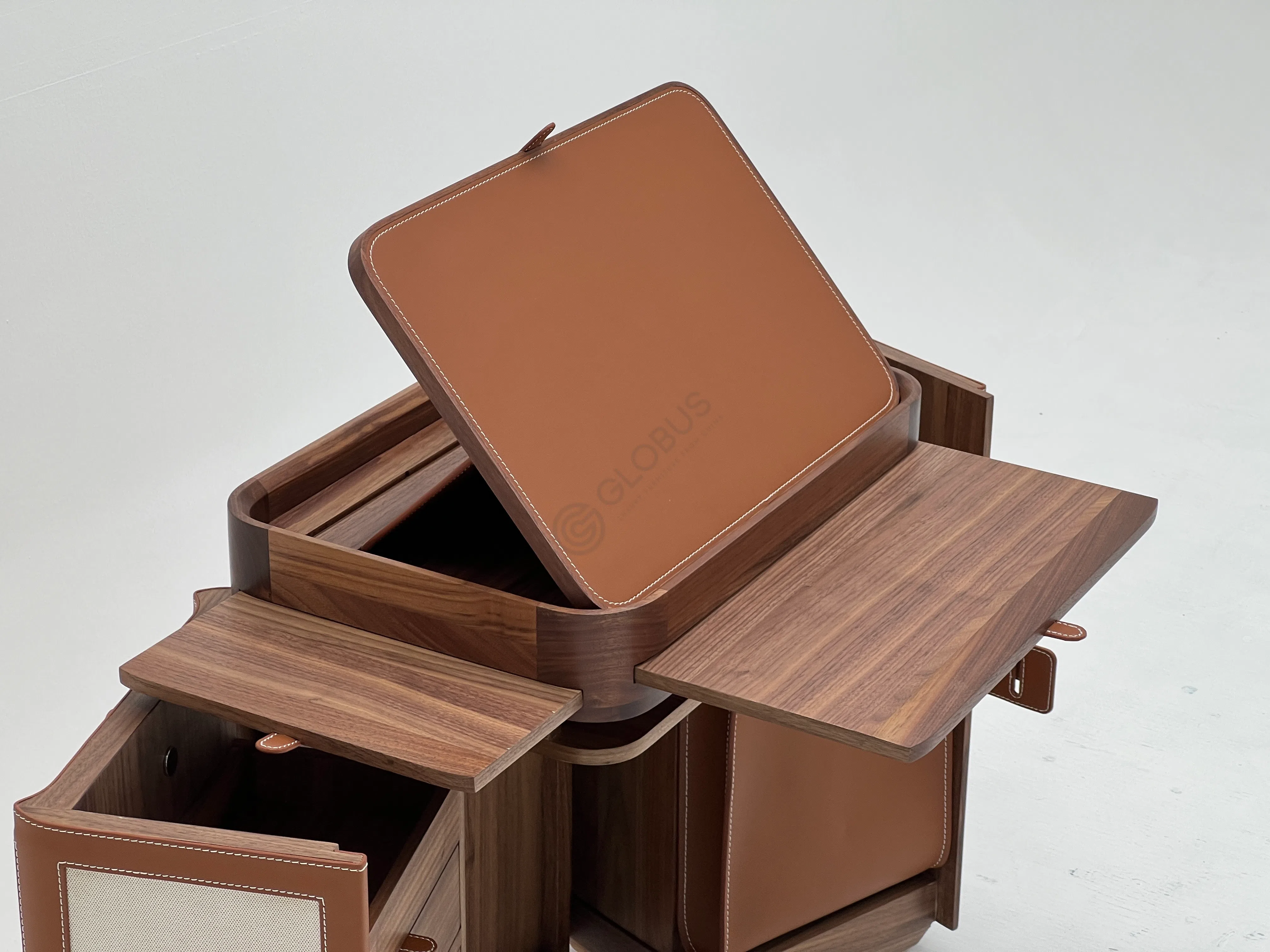 Туалетный столик HERMES Les Necessaires