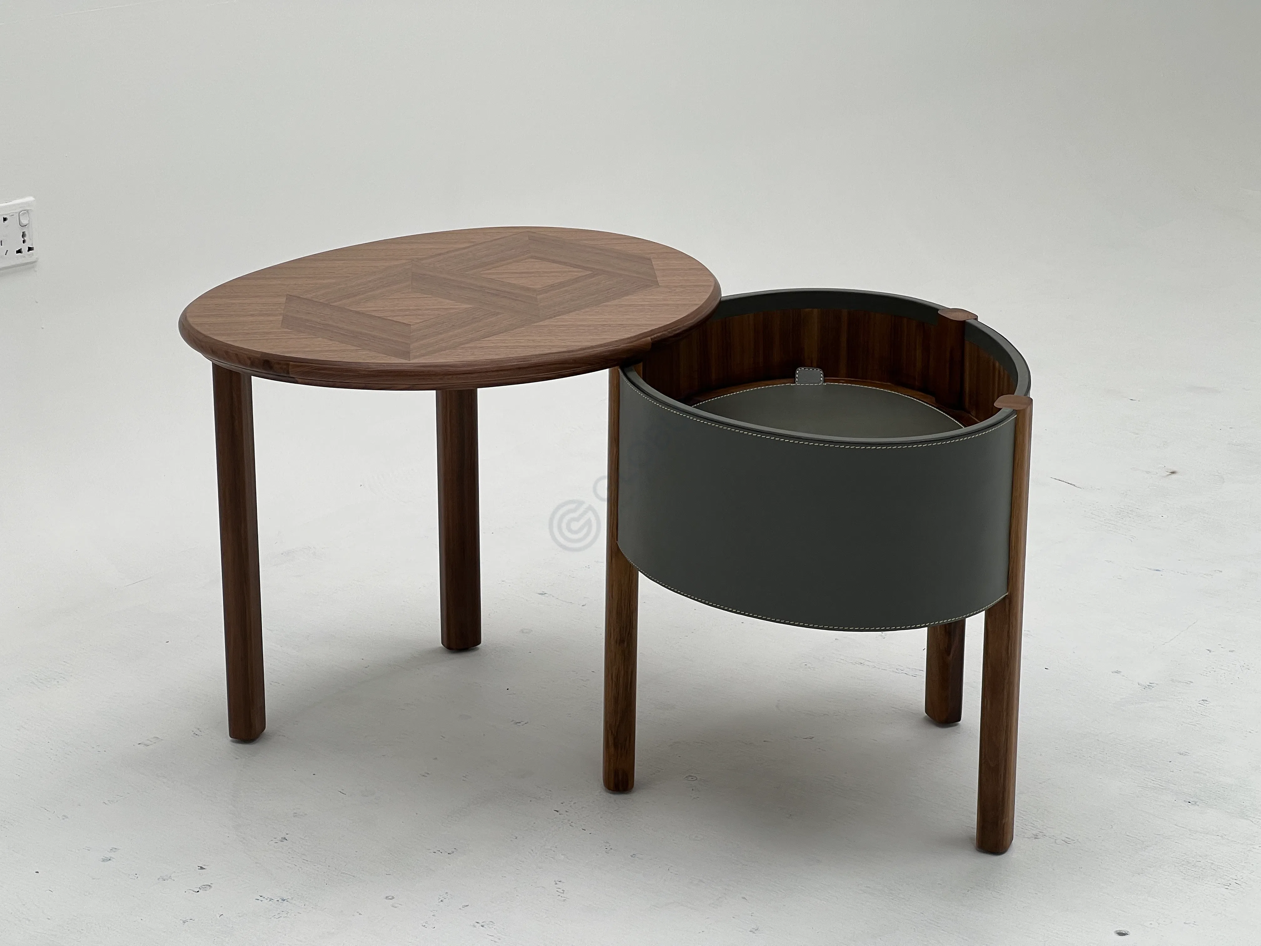 Угловой столик HERMES Metiers