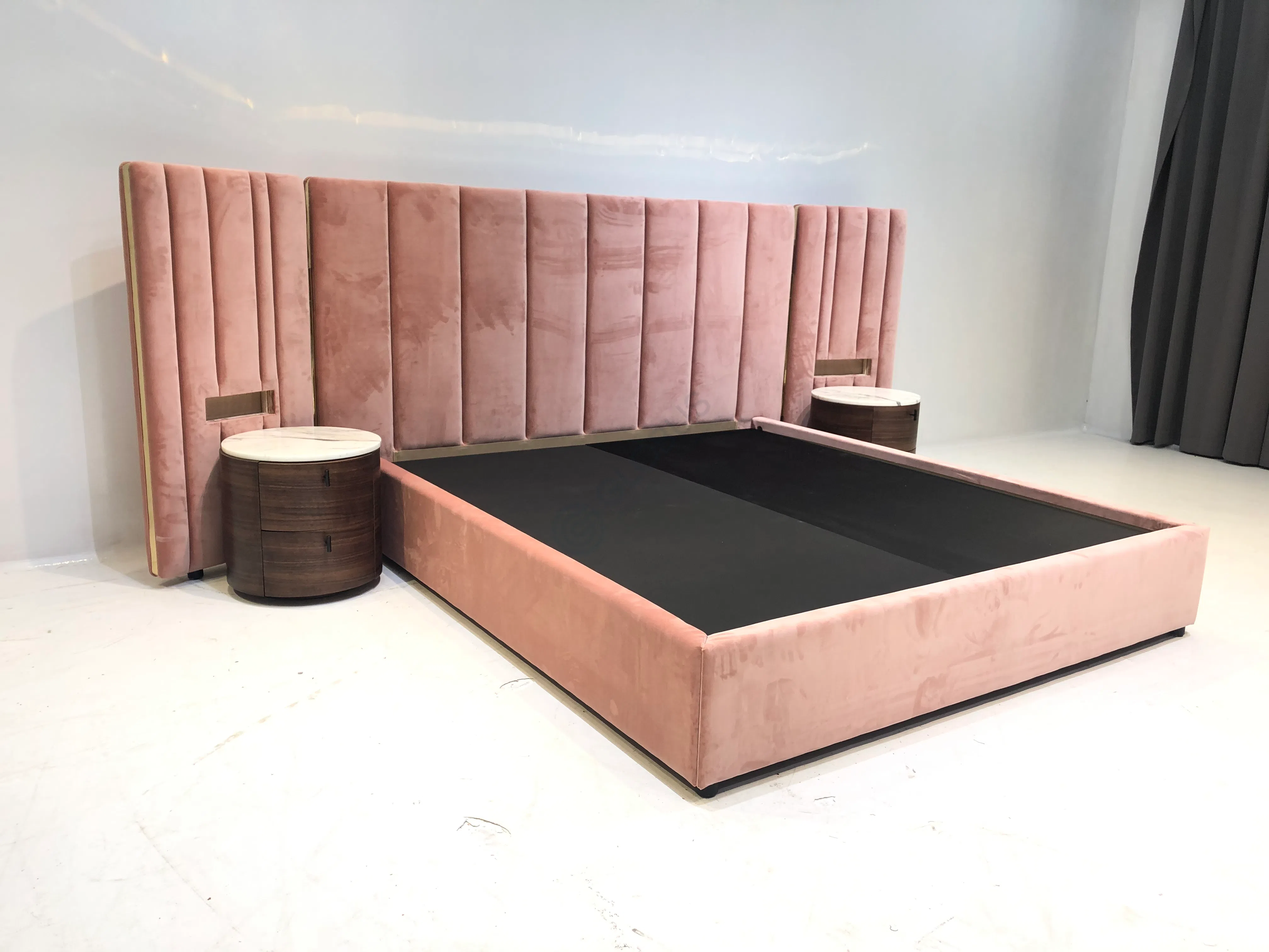 Кровать GALLOTTI&RADICE YUKI BED