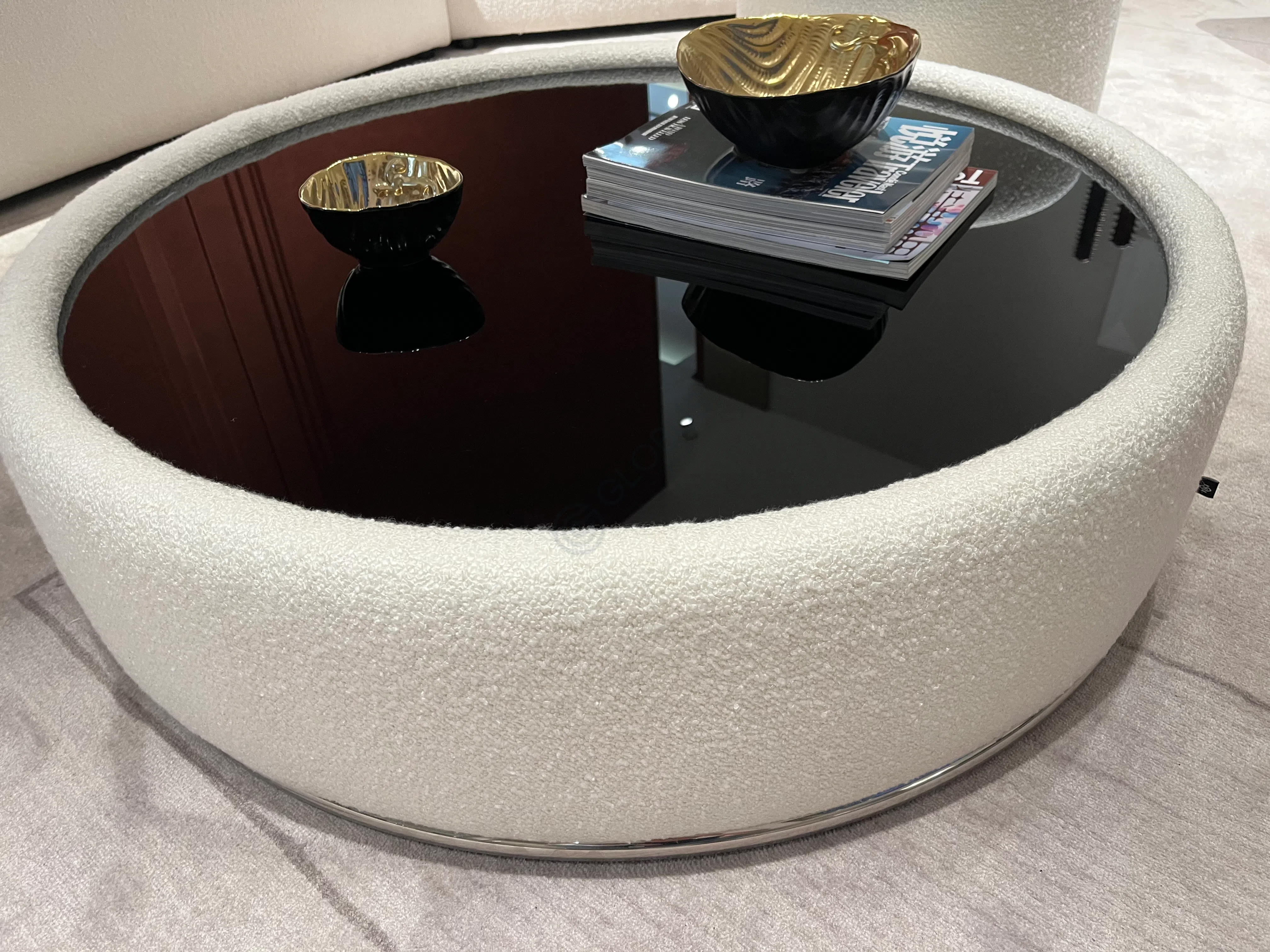 Журнальный столик Rito