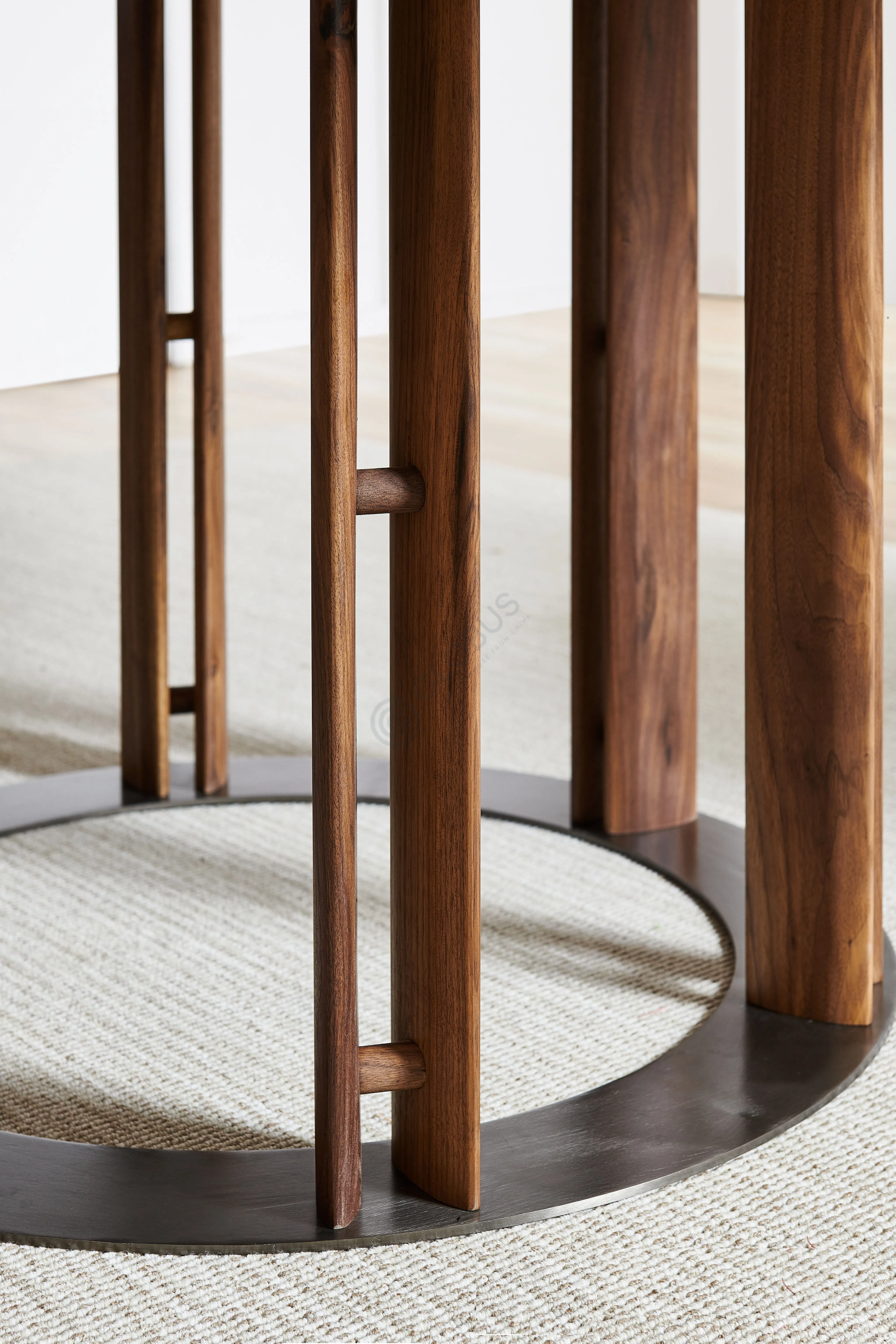 Обеденный стол PORADA Thayl