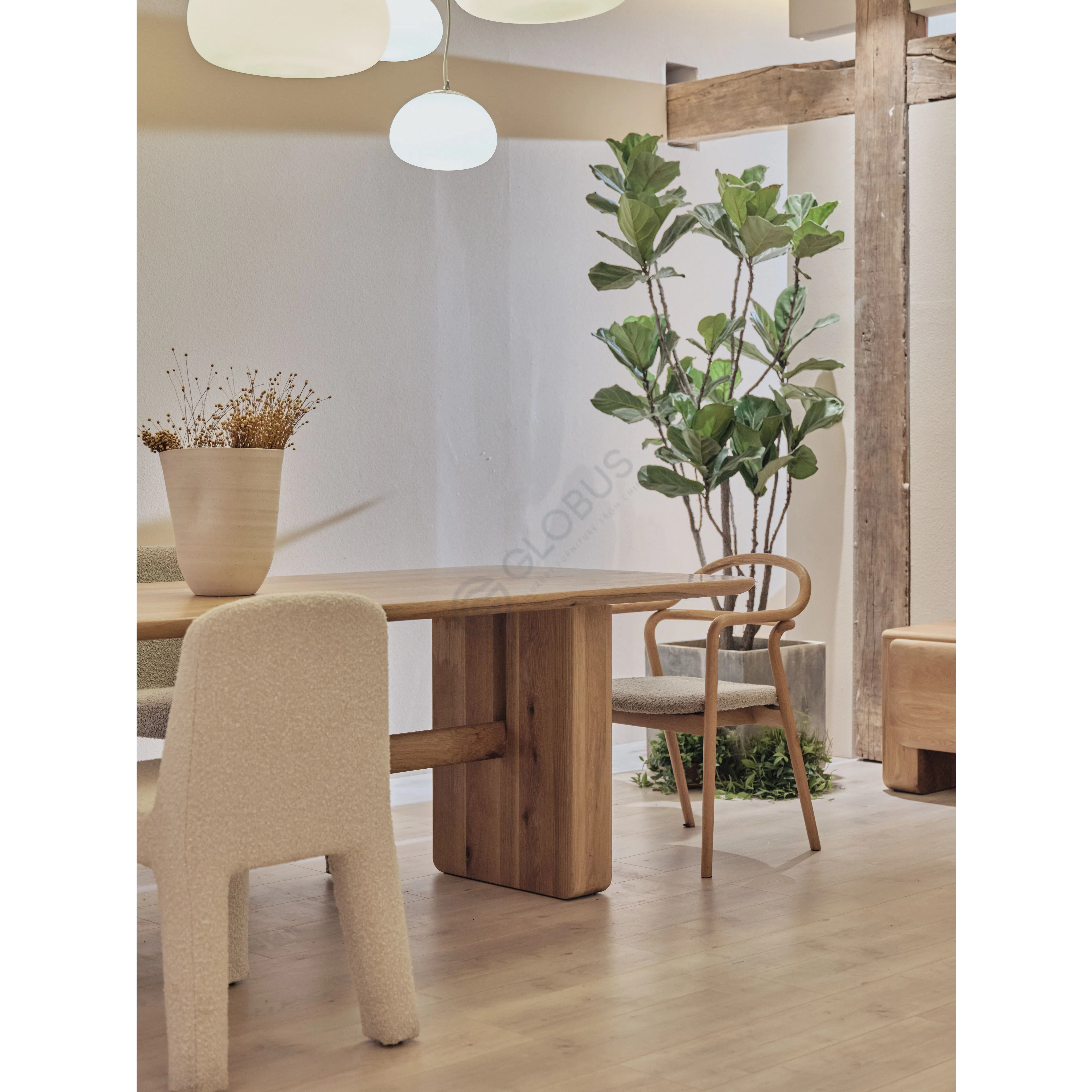 Обеденный стол Xelianne