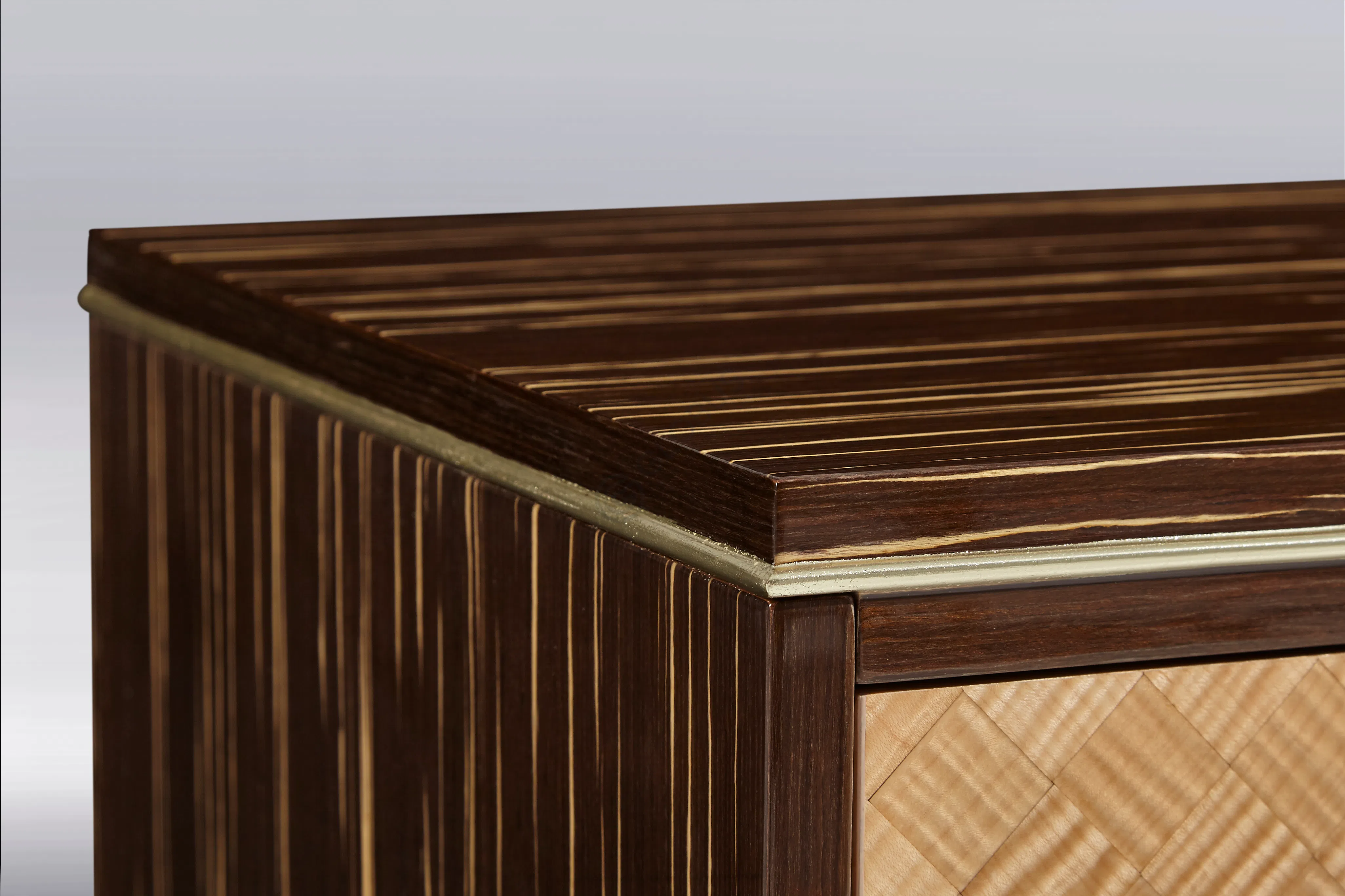 Прикроватная тумба Harlowe